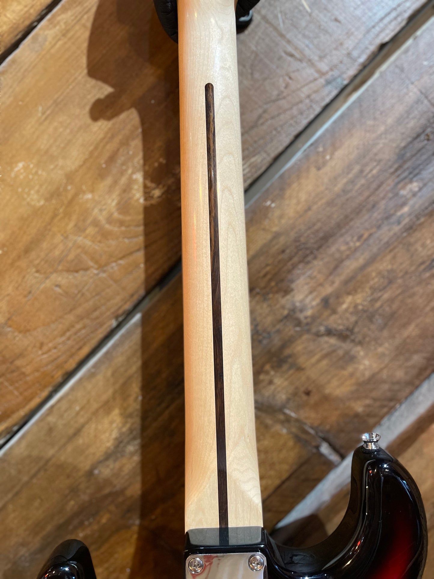 S/H Squier Affinity Stratocaster Junior HSS, Three Tone Sunburst