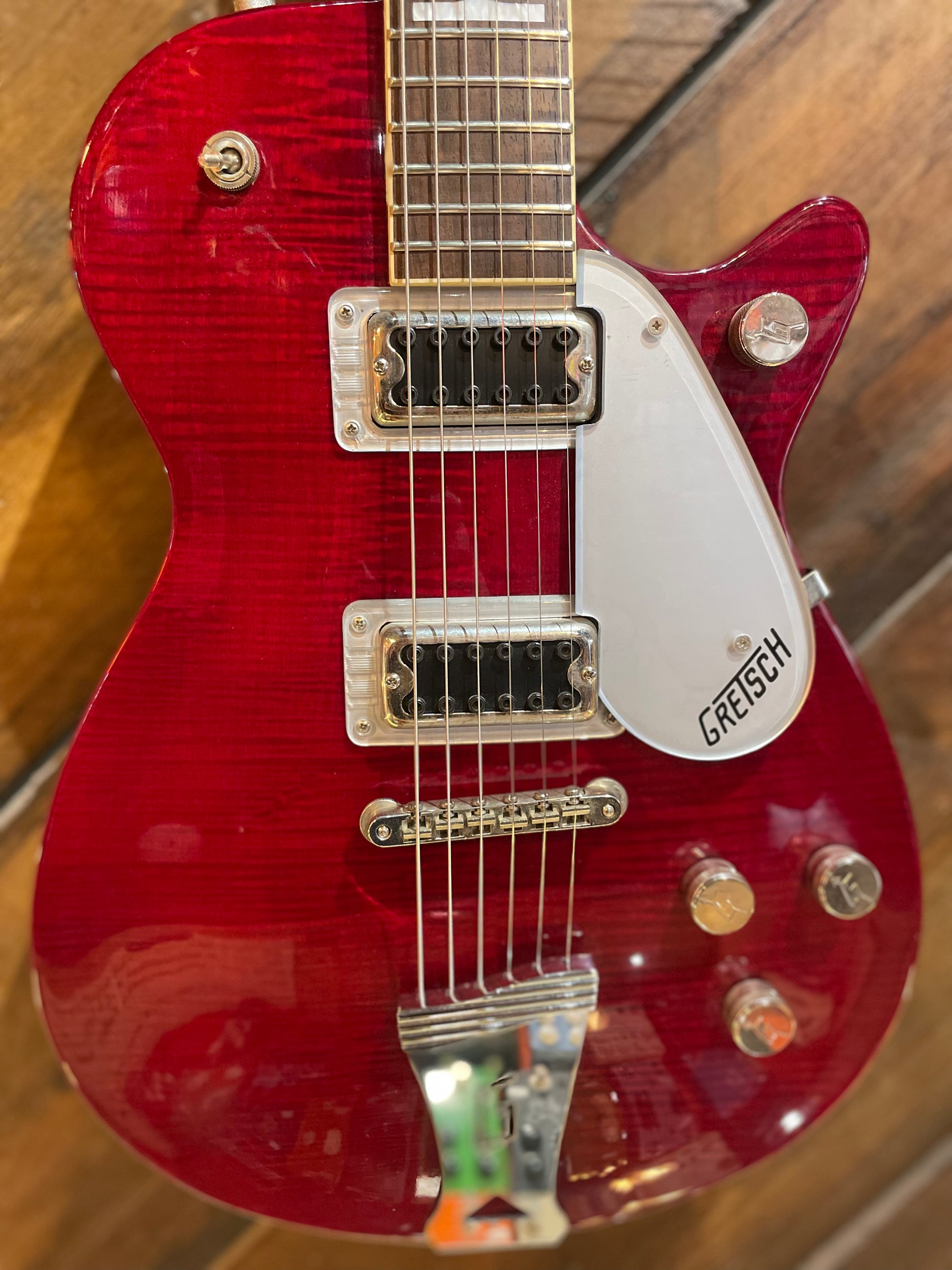 S/H 2001 Gretsch G6114 New Jet, Transparent Red