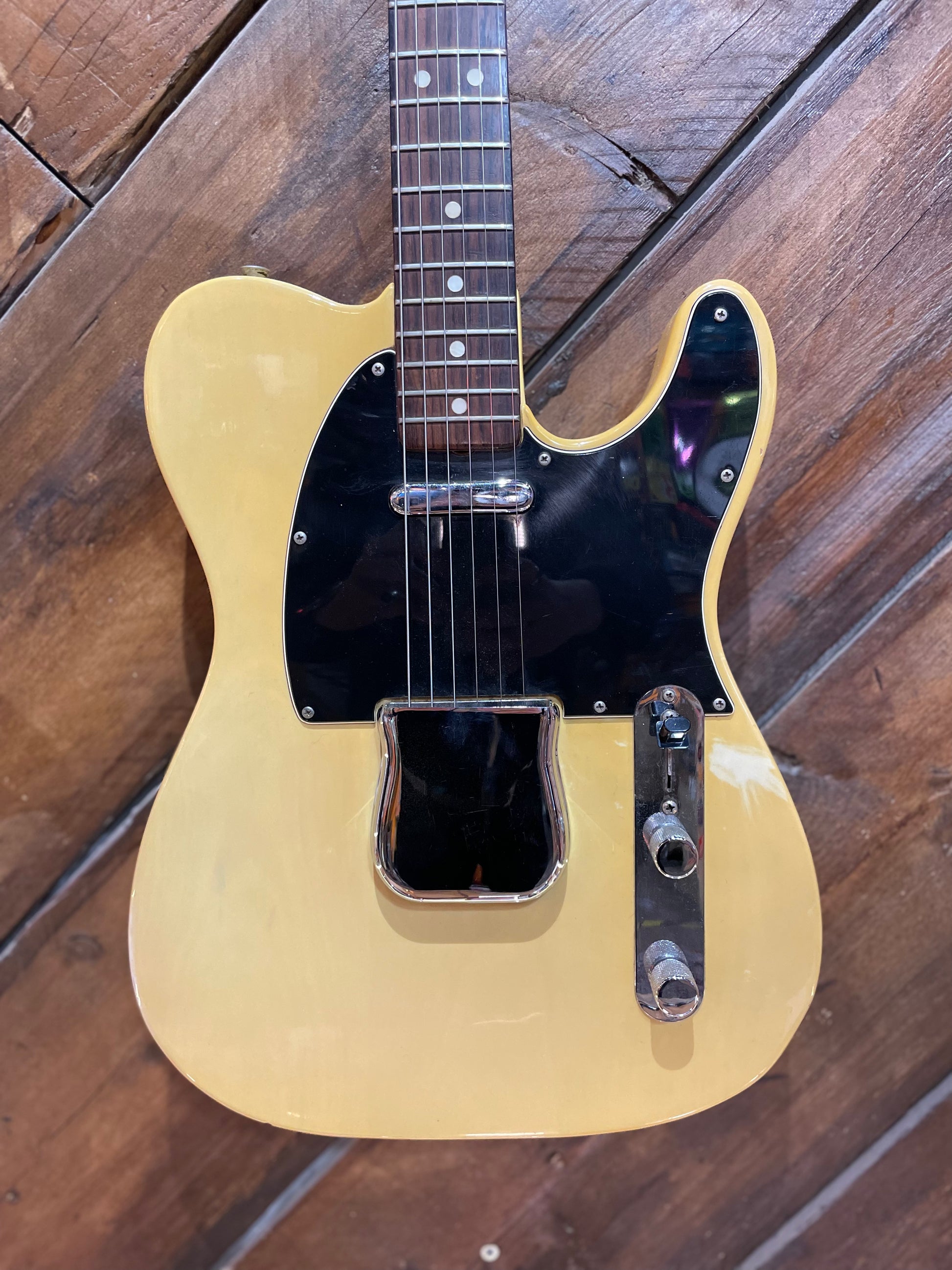 S/H 1975 Fender Telecaster, Butterscotch Blonde