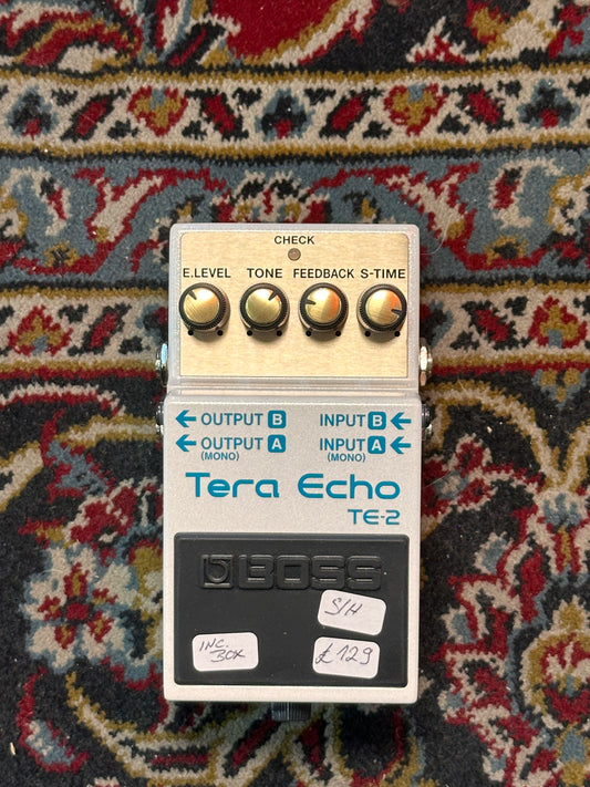 S/H BOSS TE-2 Tera Echo Adaptive Delay Pedal