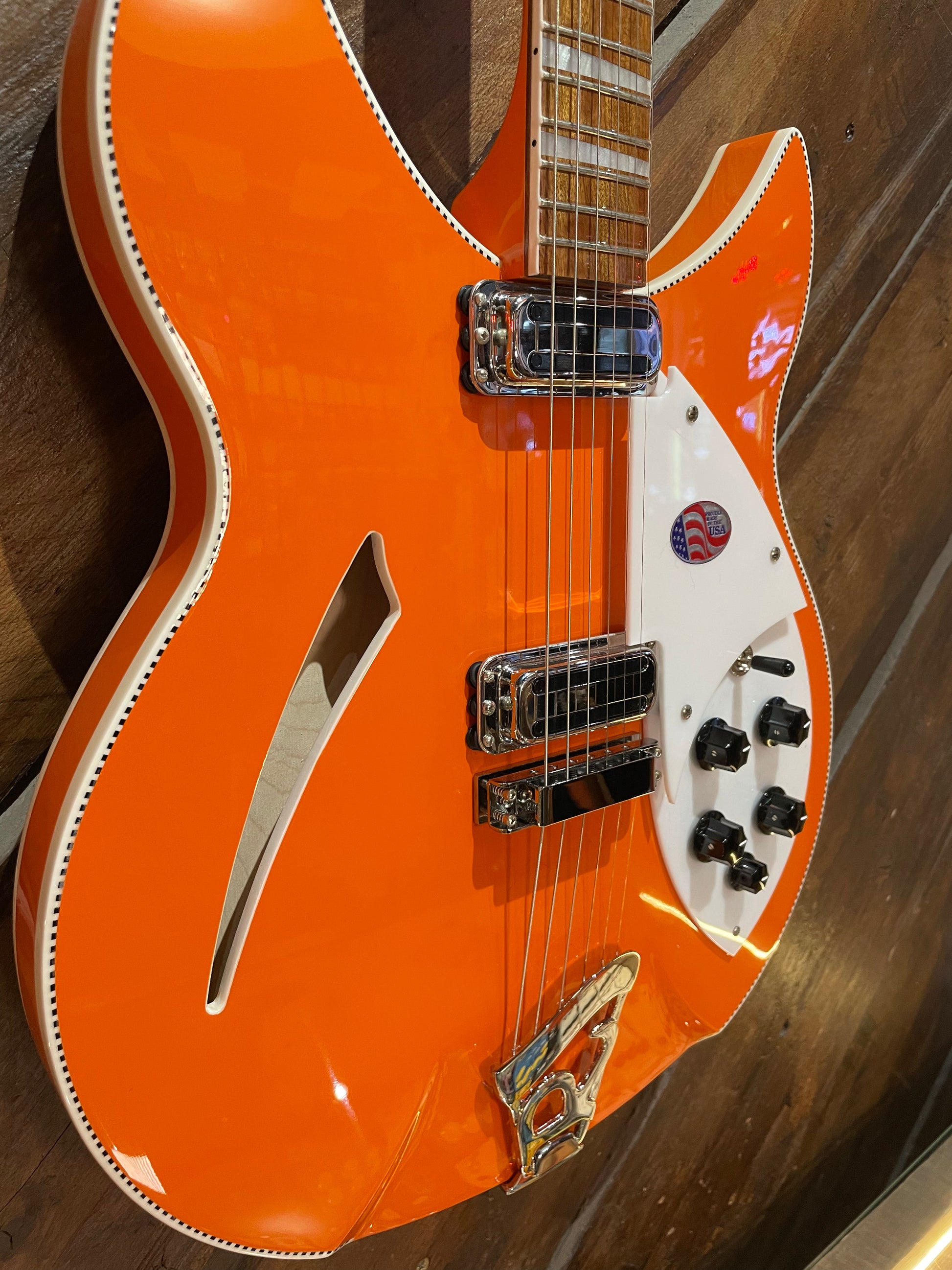 S/H 2025 Rickenbacker 360 Limited Edition 18/30 , OrangeGlo