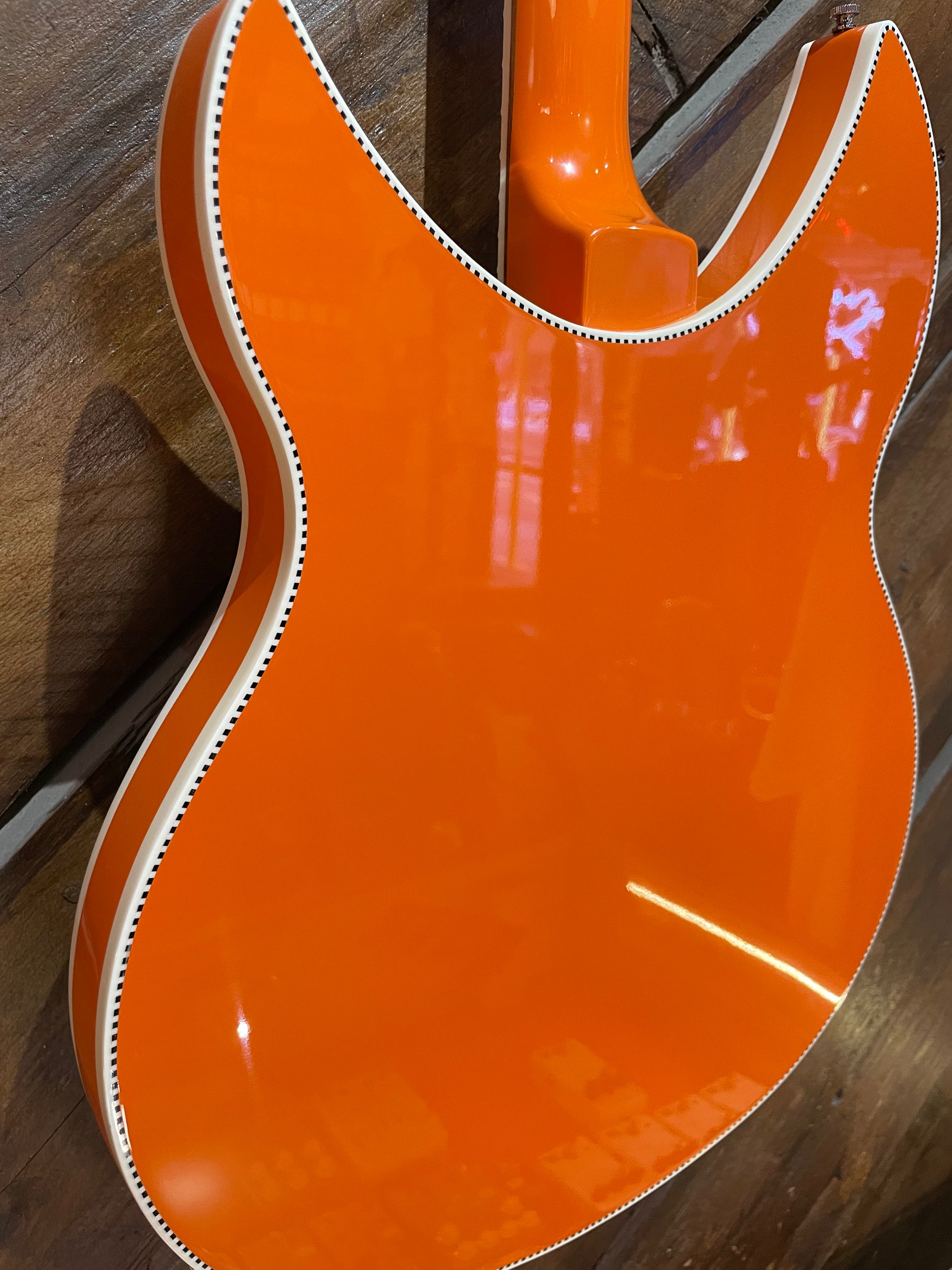 S/H 2025 Rickenbacker 360 Limited Edition 18/30 , OrangeGlo