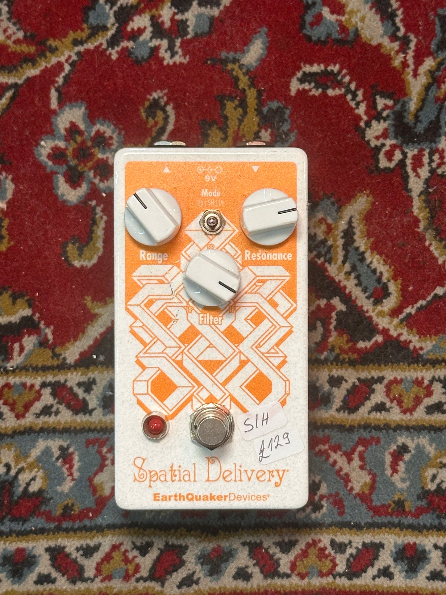 S/H EarthQuaker Devices Spatial Delivery® Envelope Filter with Sample & Hold Pedal