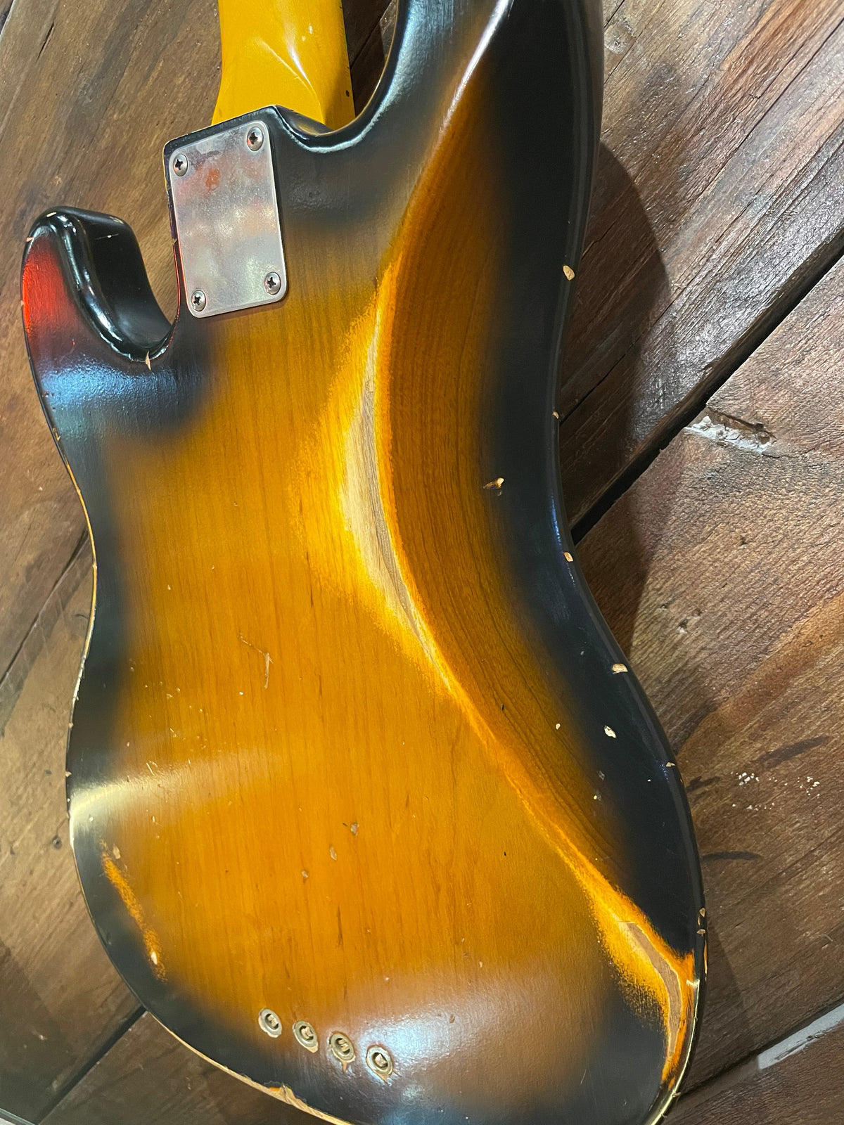 S/H 2009 Nash Guitars PB55 Electric Bass Guitar, Aged Two Tone Sunburst
