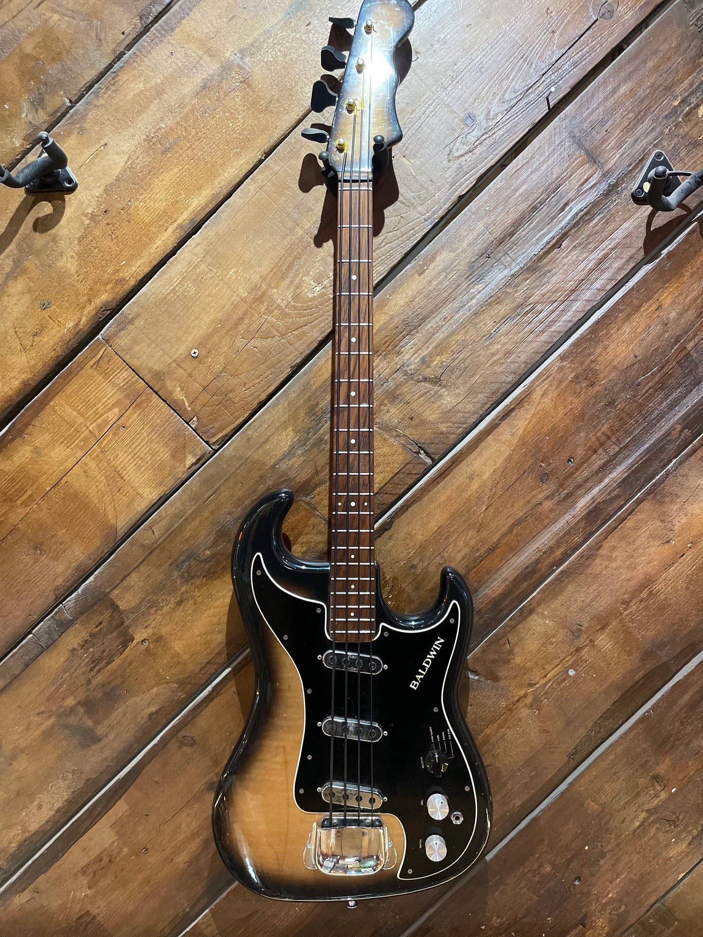 S/H 1966 Baldwin 'Burns' Jazz Bass, Sunburst