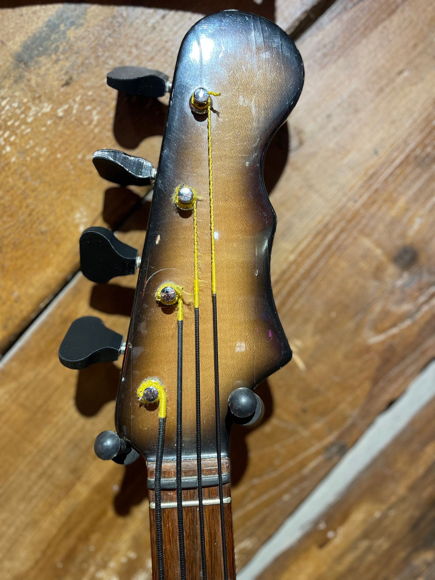 S/H 1966 Baldwin 'Burns' Jazz Bass, Sunburst