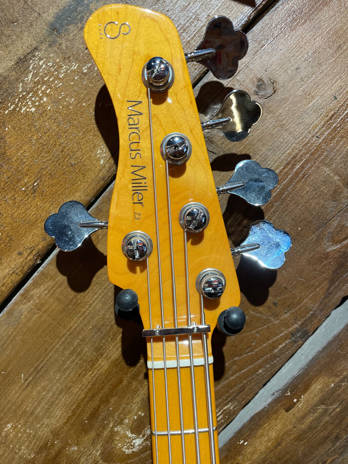 S/H Sire Marcus Miller Z3 Electric Bass Left Handed, Sparkle Black