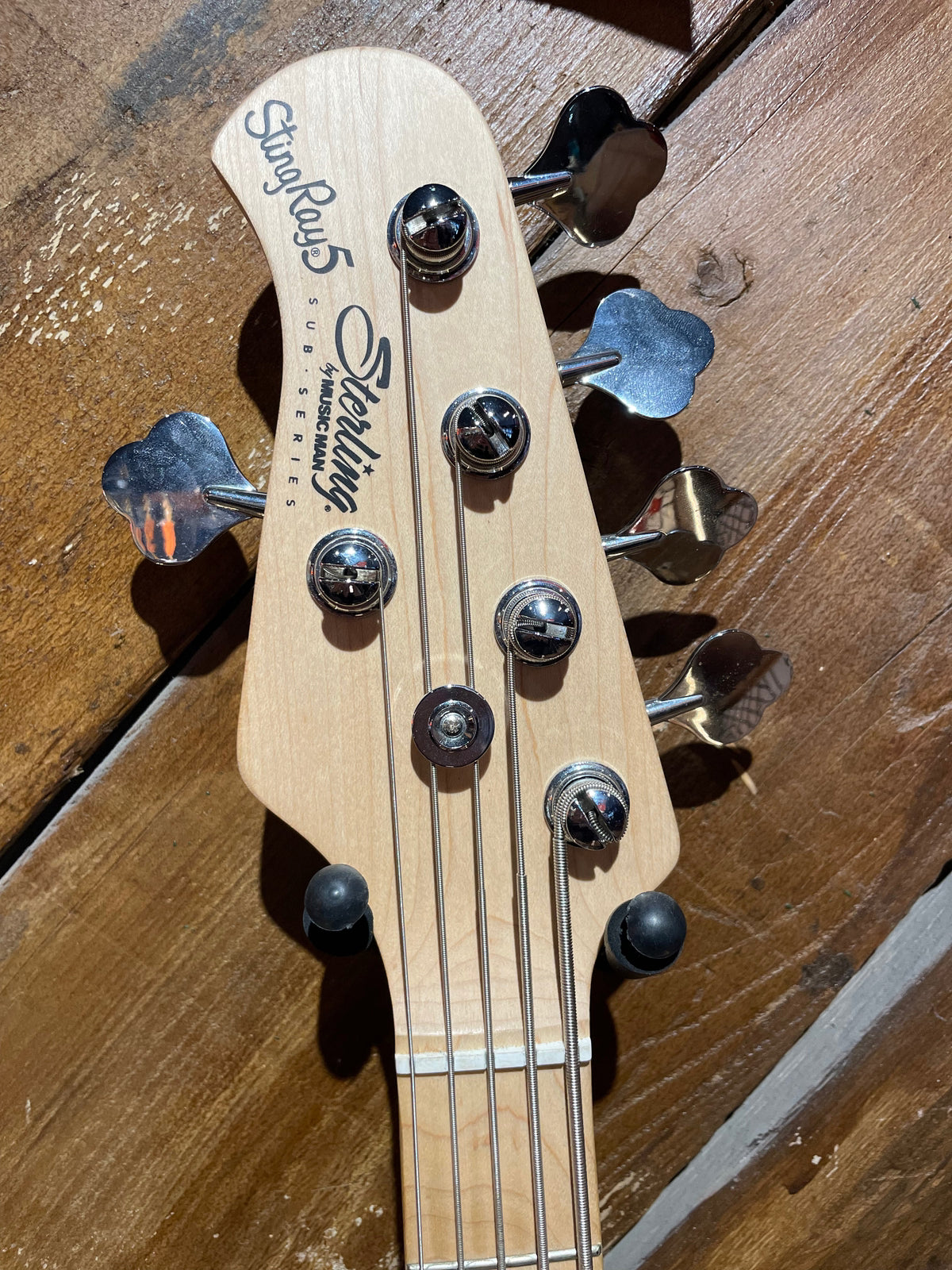 S/H Sterling By Music Man Ray5 Left Handed, Sunburst