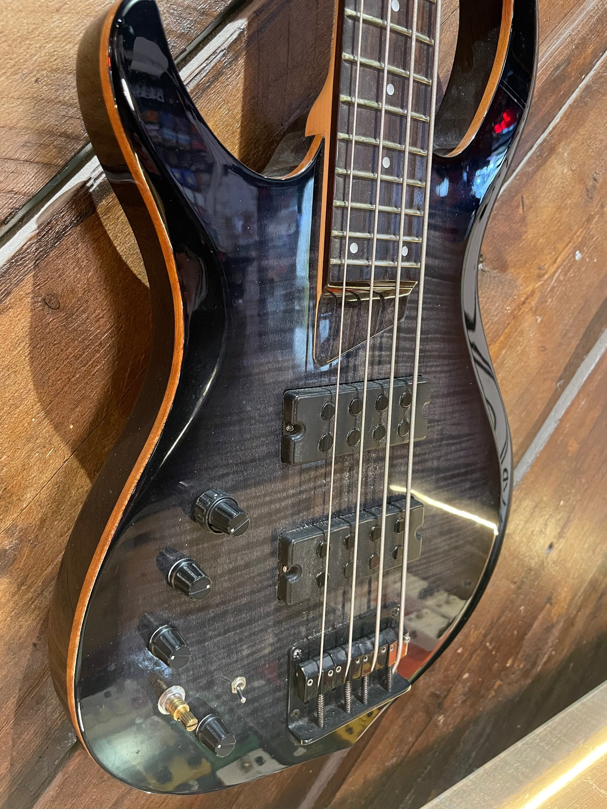 S/H Sire Marcus Miller M3 Electric Bass Left Handed, Black Burst
