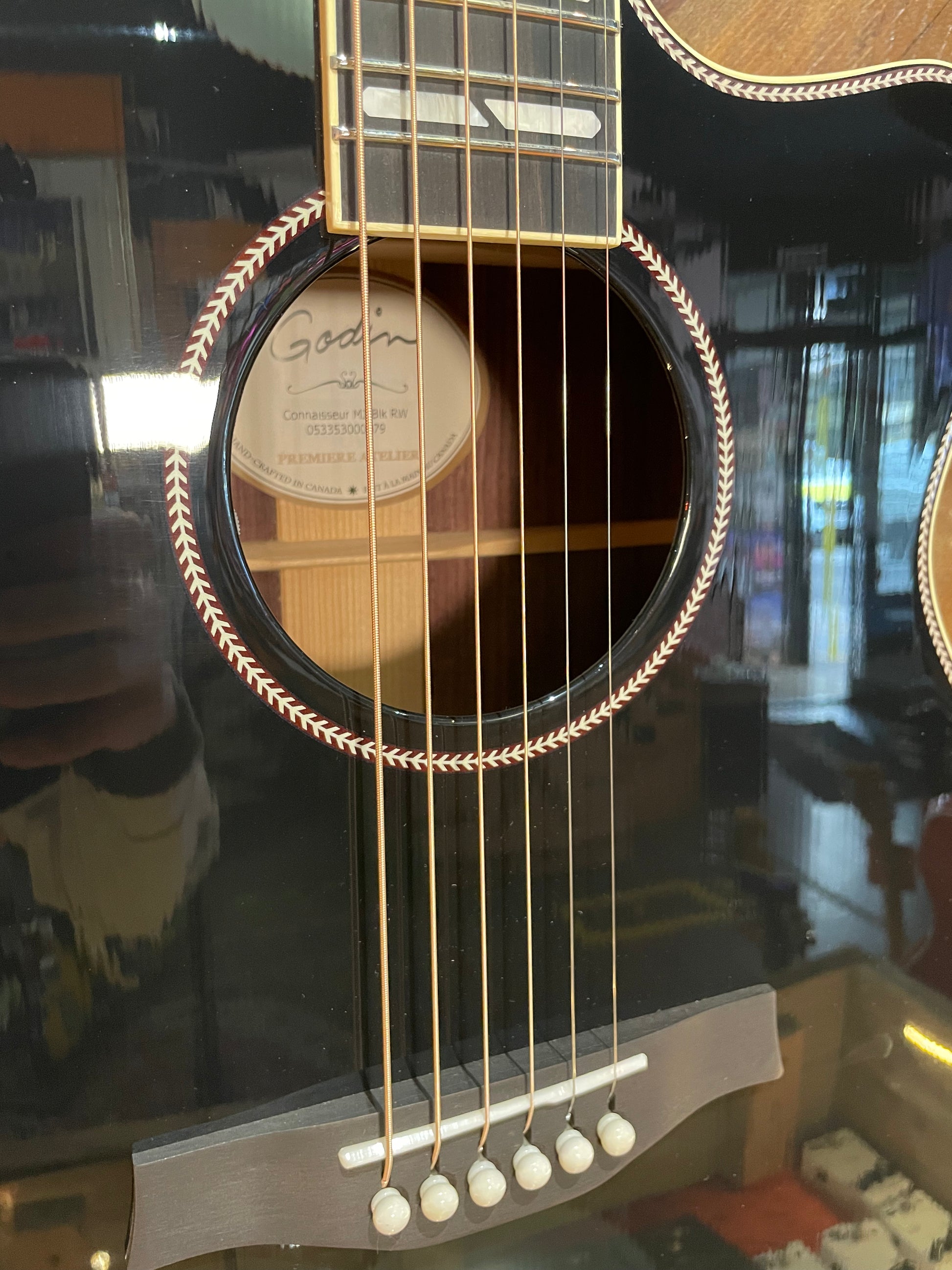 Godin Connaisseur MJ Electro Acoustic Guitar, Black NEW