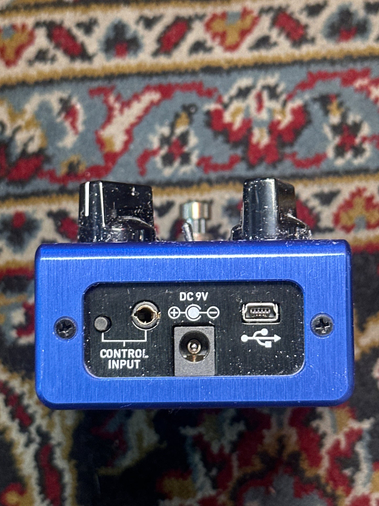 S/H Source Audio Gemini Chorus Pedal