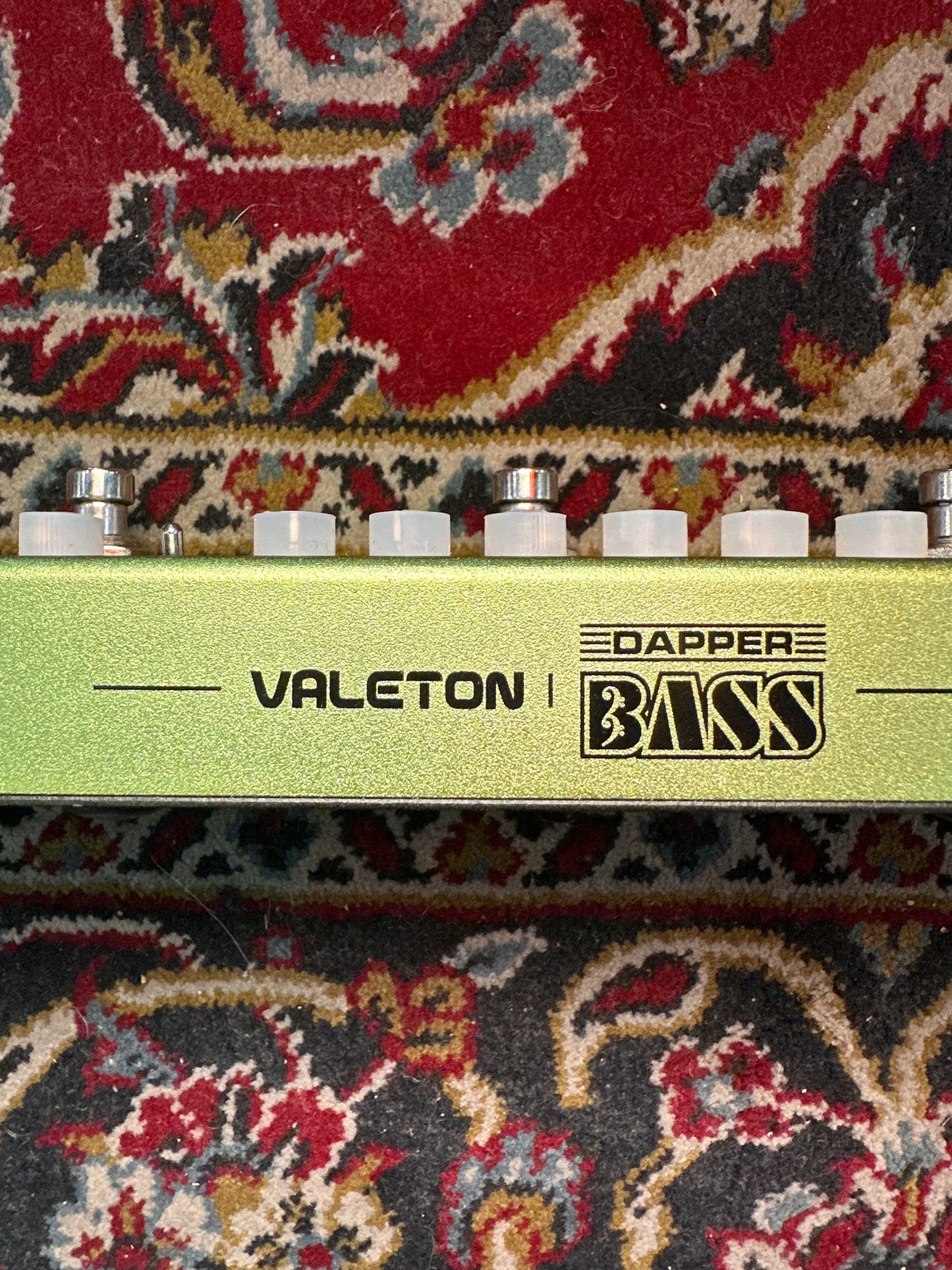 S/H Valeton Dapper Bass Multi Effects Pedal