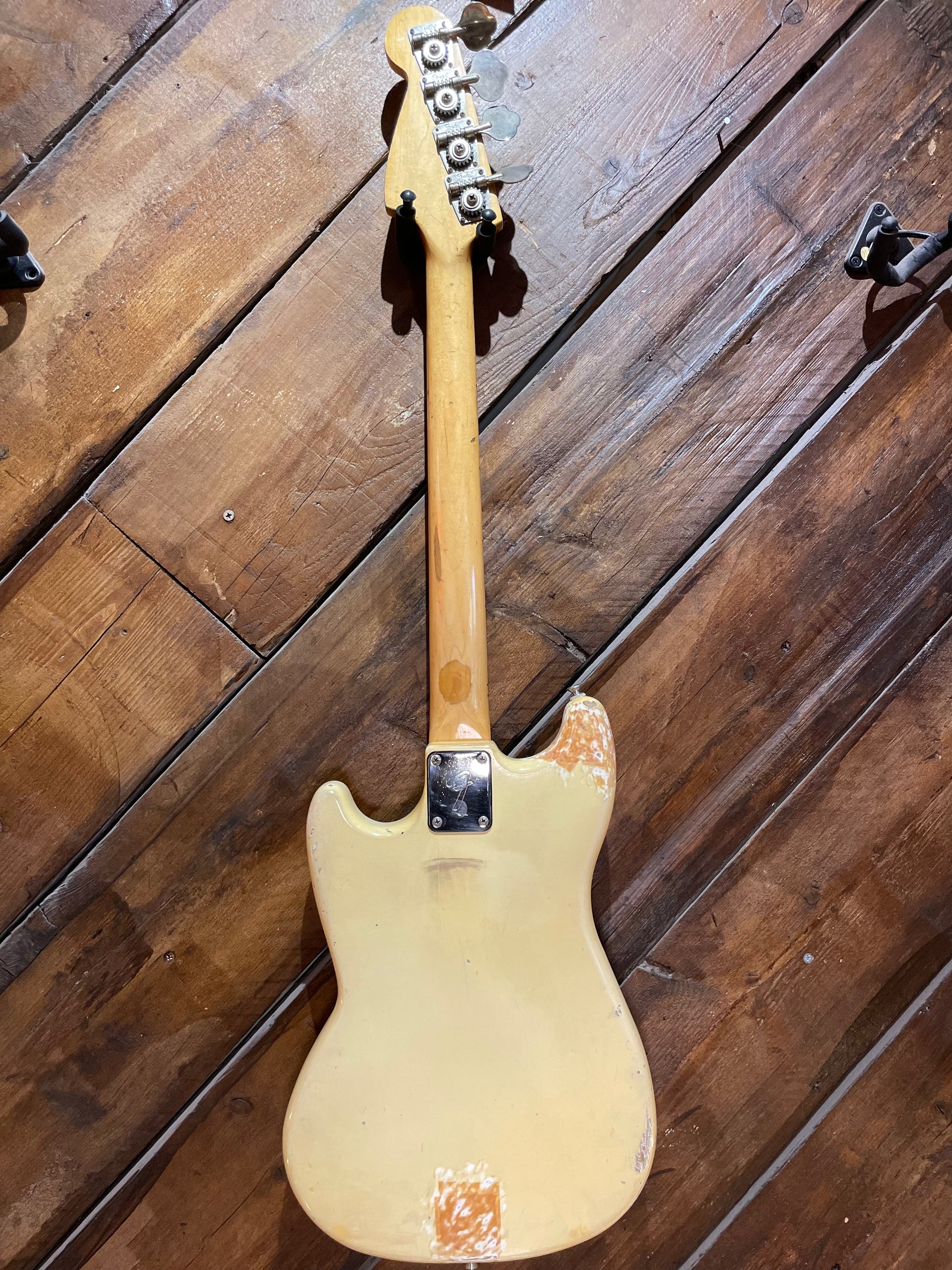 S/H 1978 Fender Music Master Bass, Olympic White #S835109