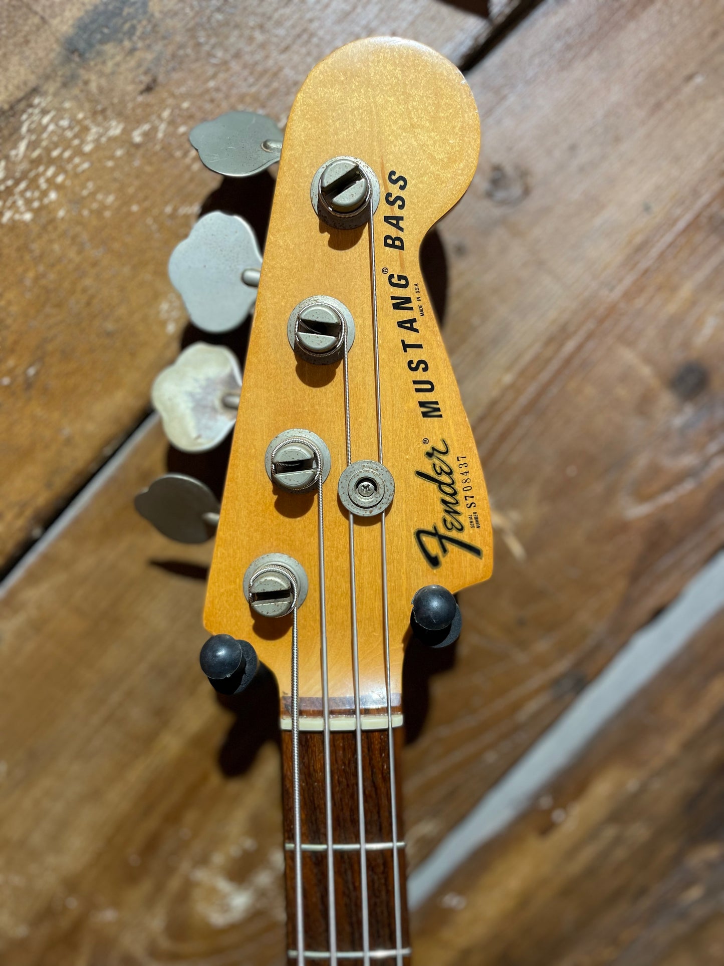 S/H 1978 Fender Mustang Bass, Three Tone Sunburst
