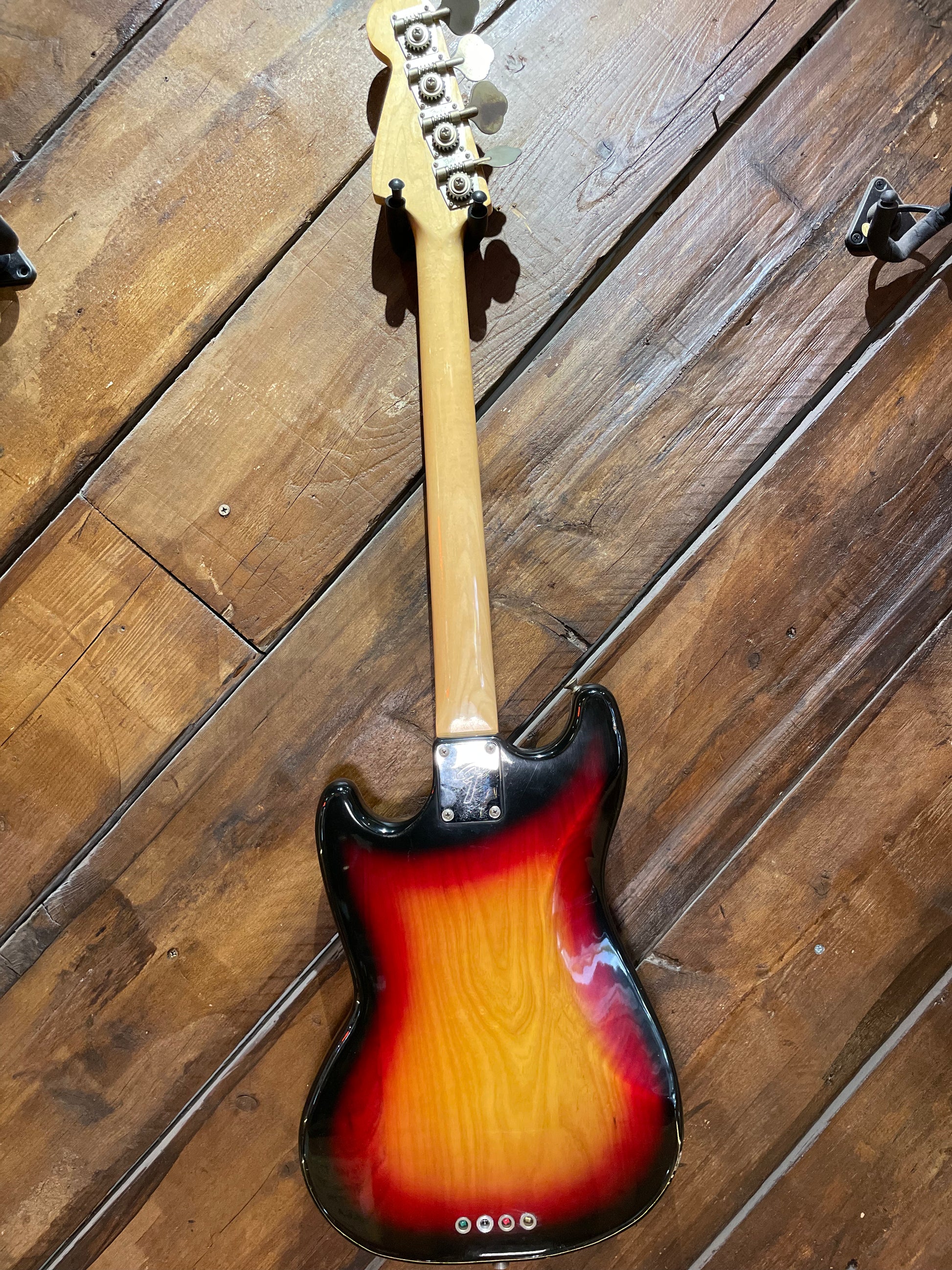 S/H 1978 Fender Mustang Bass, Three Tone Sunburst