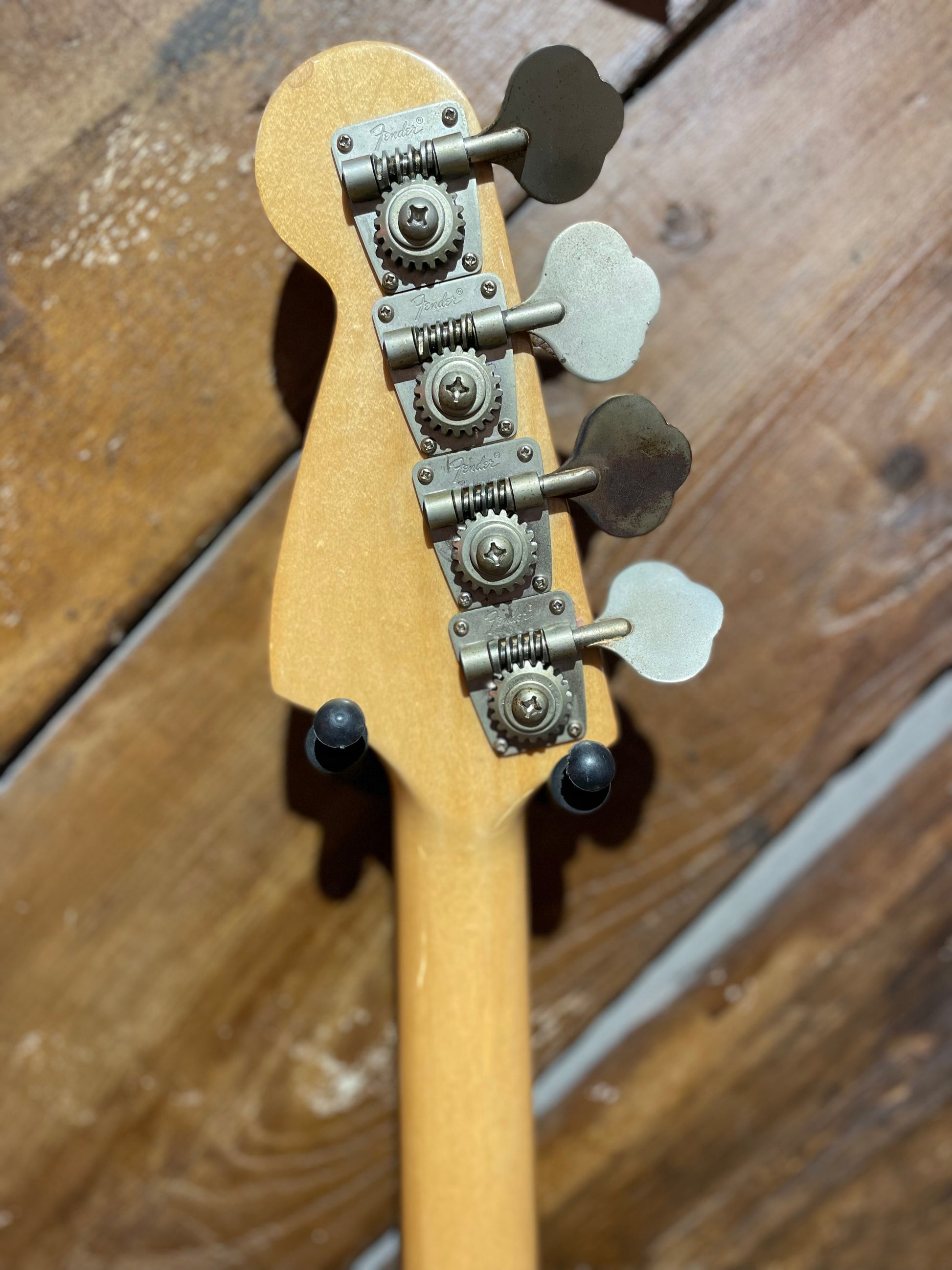 S/H 1978 Fender Mustang Bass, Three Tone Sunburst
