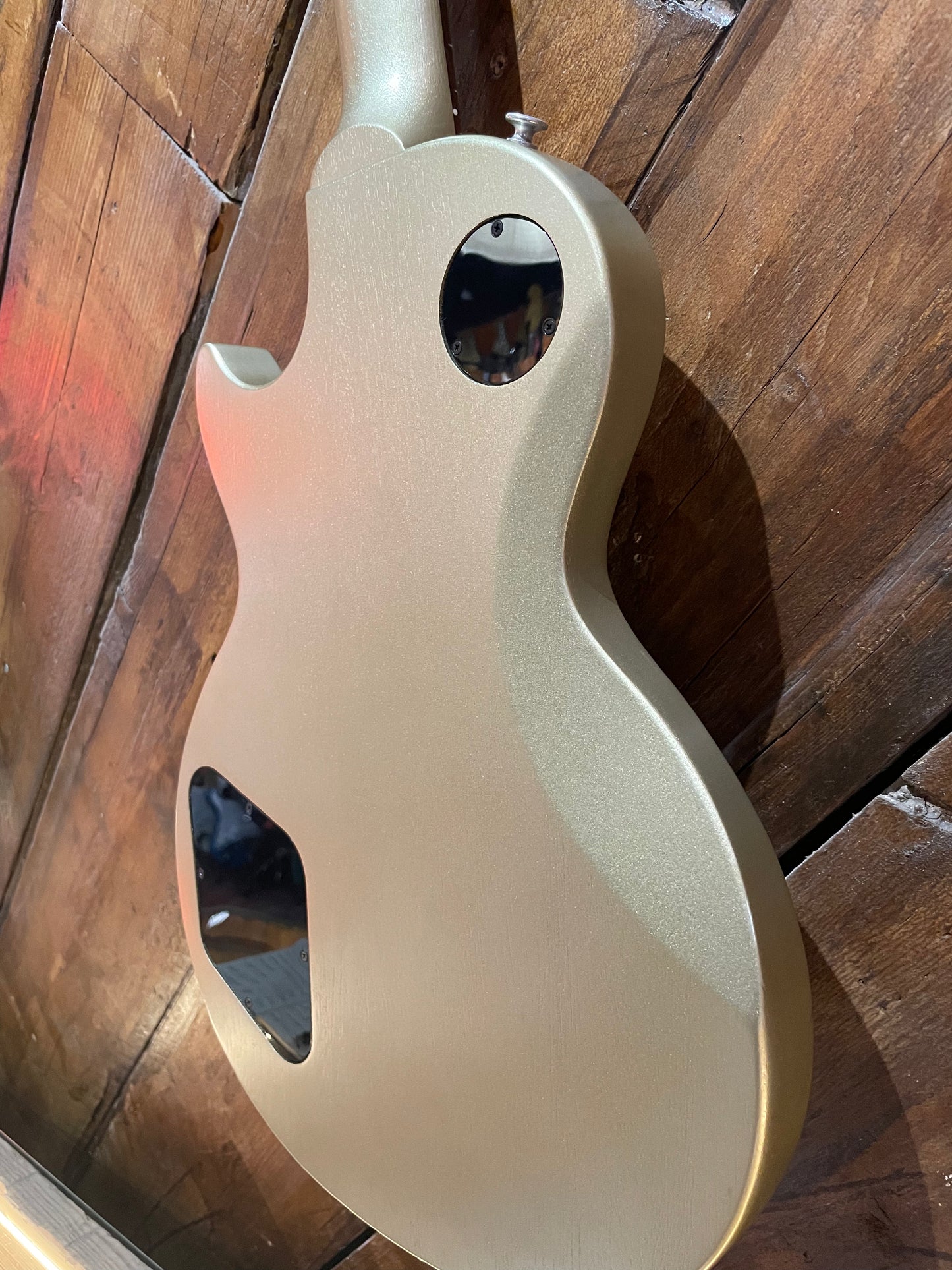 S/H 2024 Gibson Les Paul Modern Lite, Gold Mist Satin