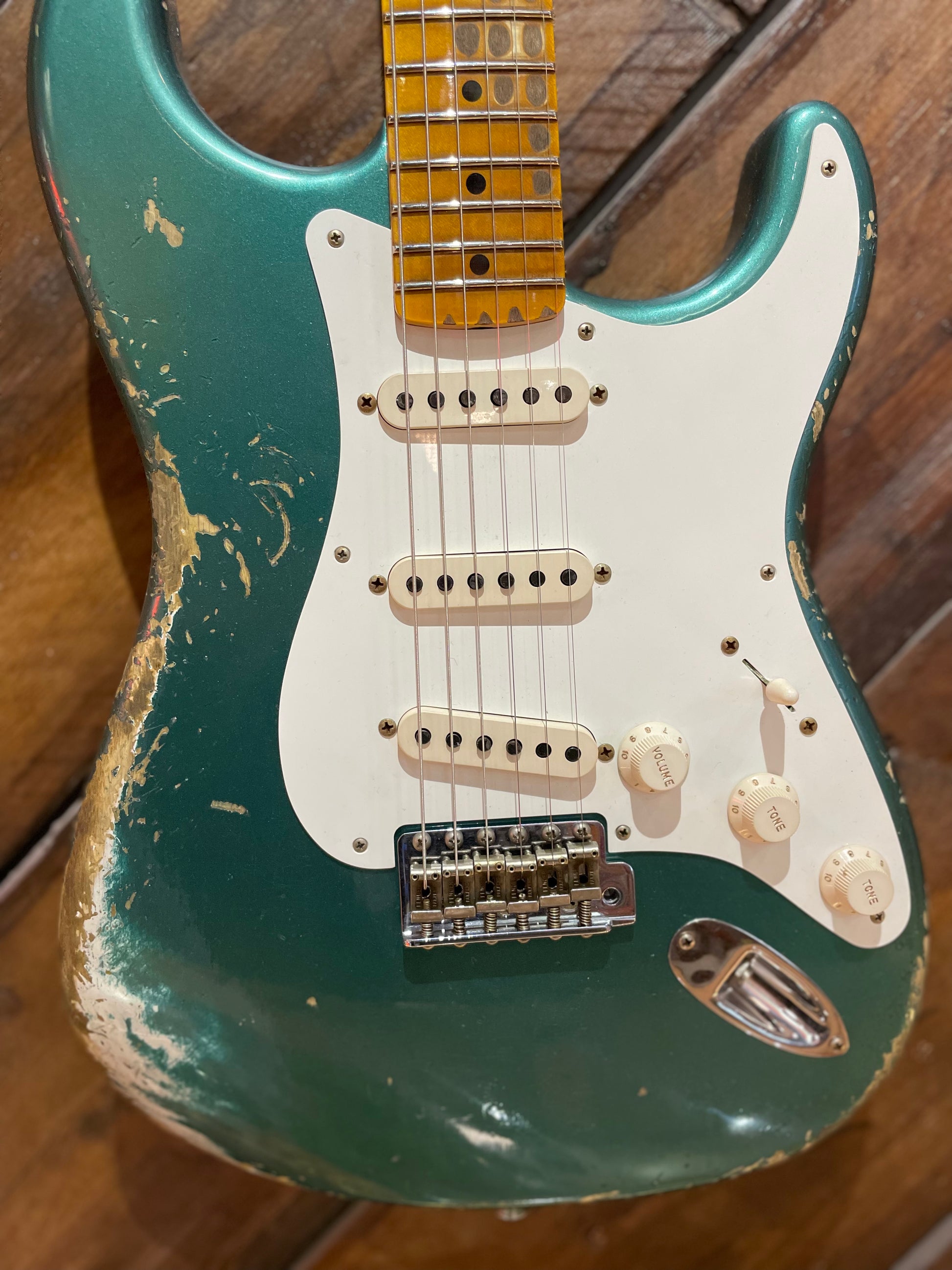 Fender Custom Shop 1957 Heavy Relic Stratocaster, Aged Sherwood Green Metallic
