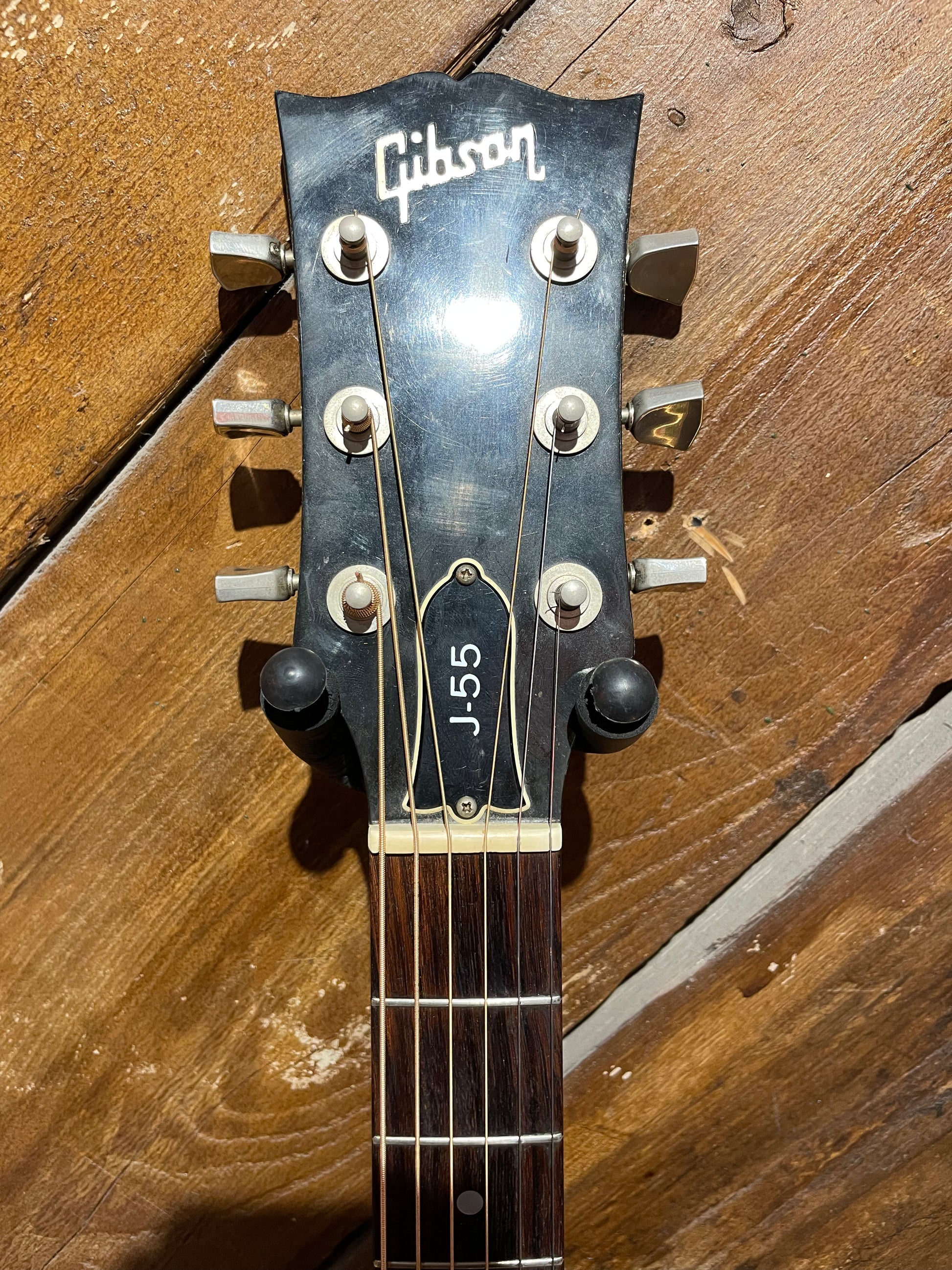 S/H 1980 Gibson J-55 Dreadnought Acoustic Guitar, Natural