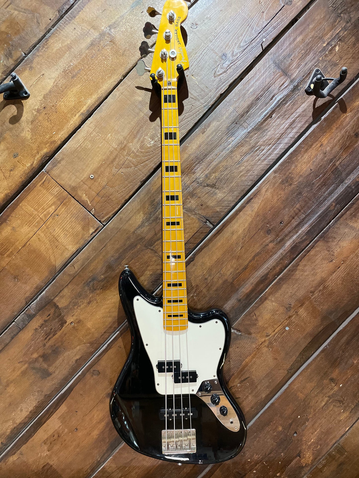 S/H Fender Modern Player Jaguar Bass, Black