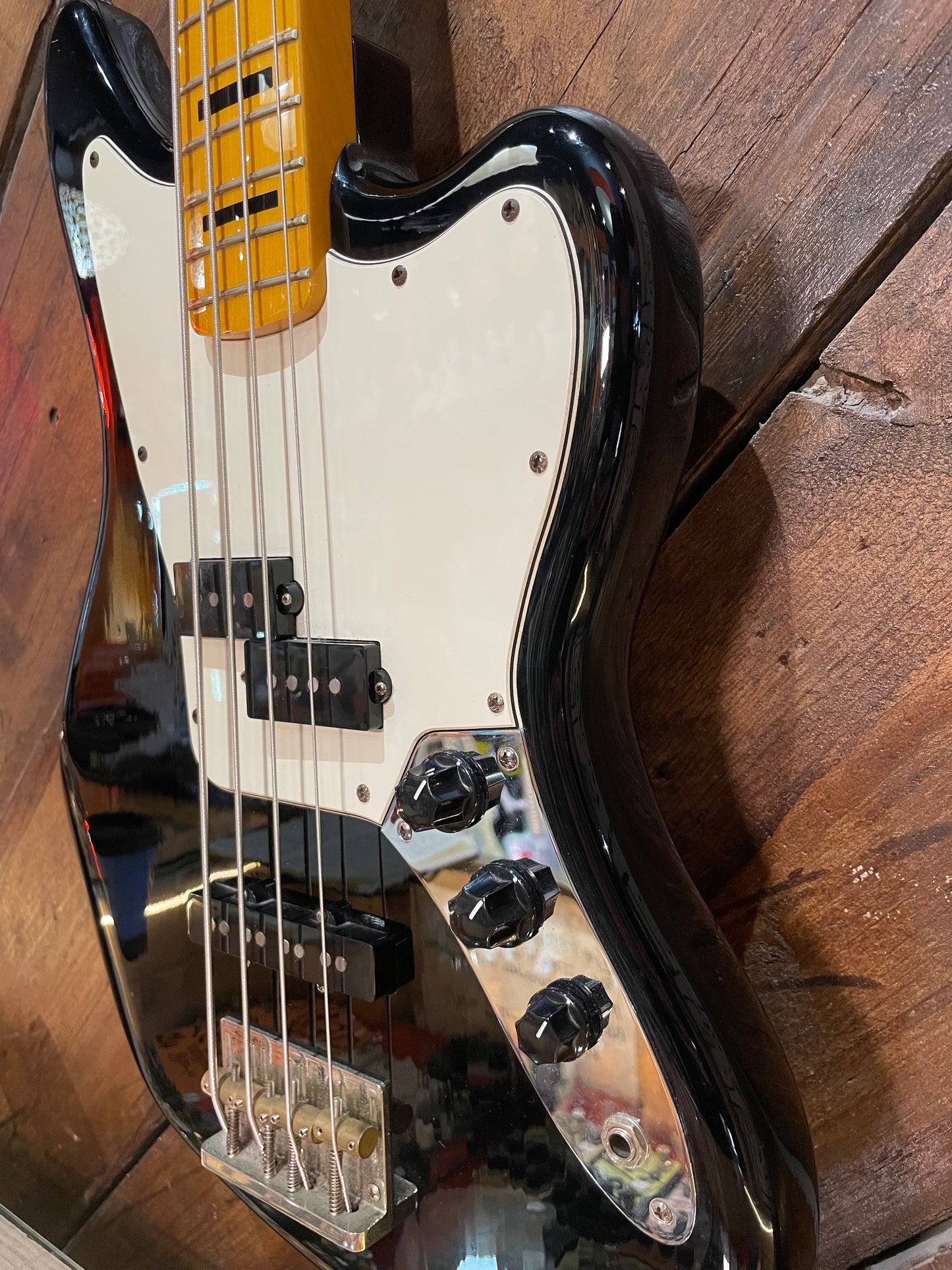S/H Fender Modern Player Jaguar Bass, Black