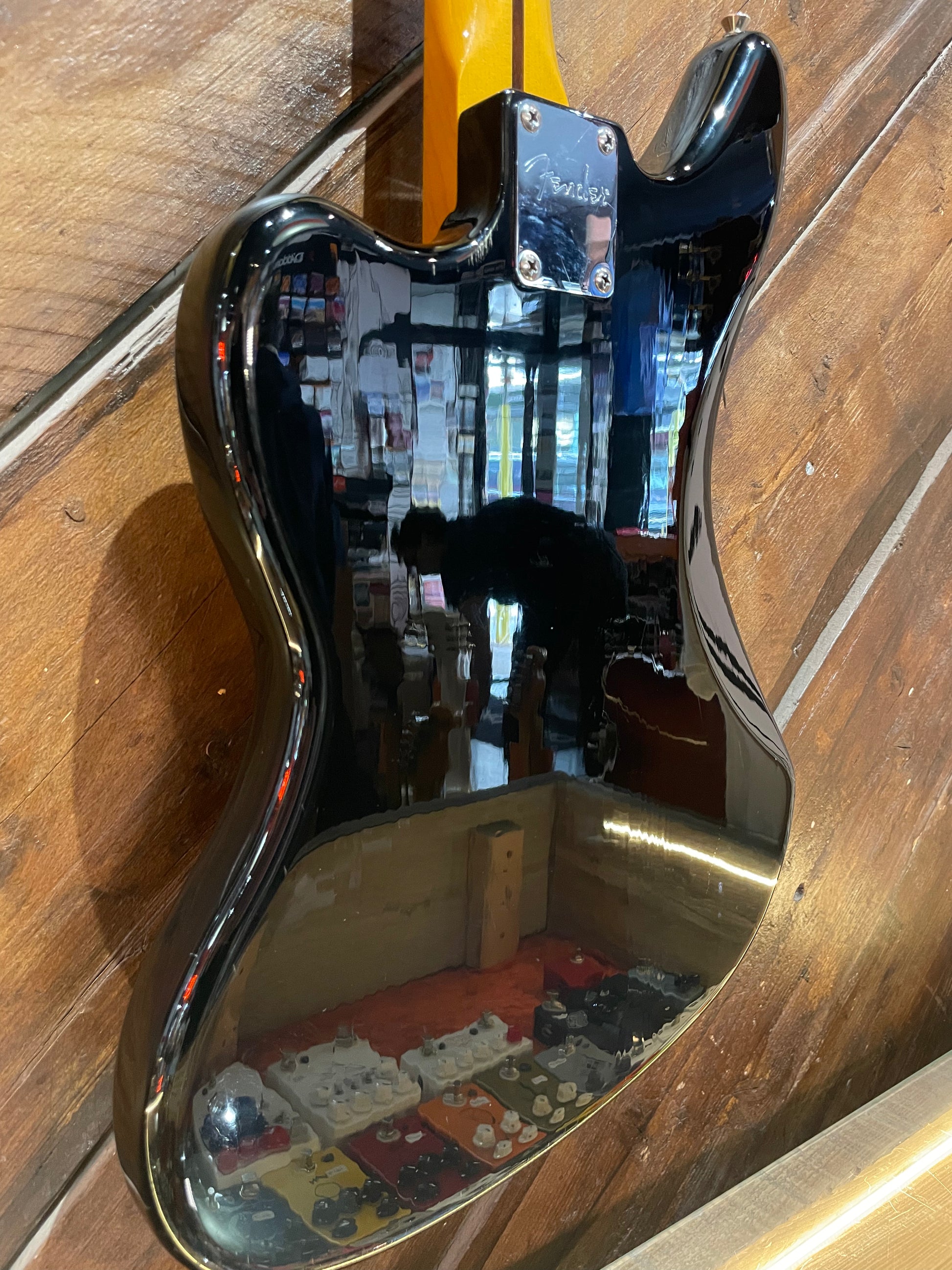 S/H Fender Modern Player Jaguar Bass, Black