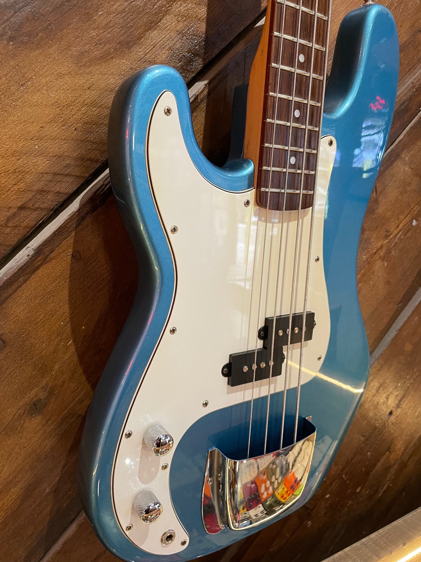 S/H 1998 Squier Korea Precision Bass Left Handed, Lake Placid Blue