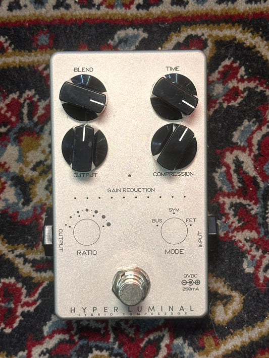 S/H Darkglass Electronics Hyper Luminal Bass Compression Pedal