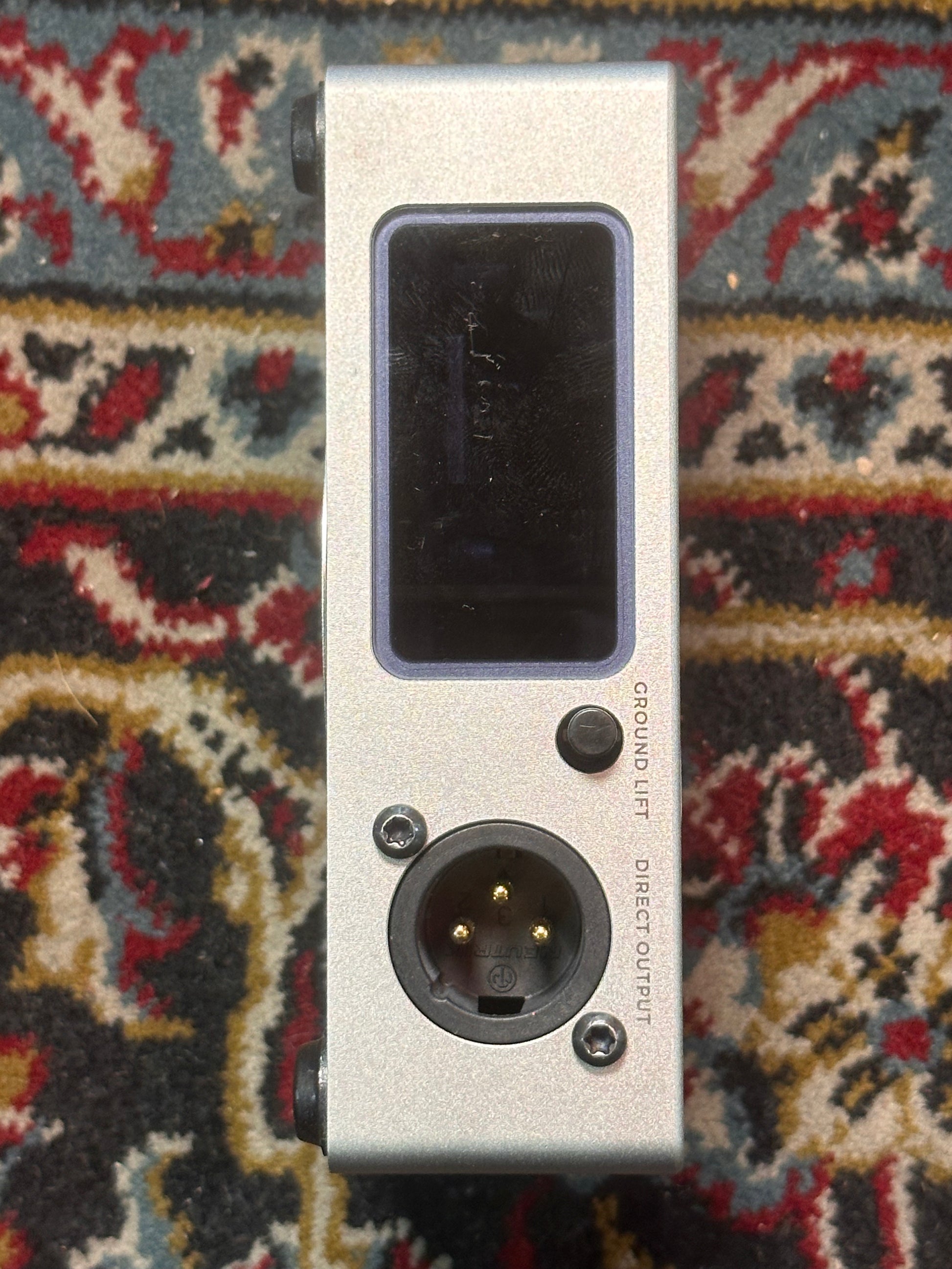 S/H Darkglass Electronics Element Headphone Amp and Cabinet Simulator Pedal