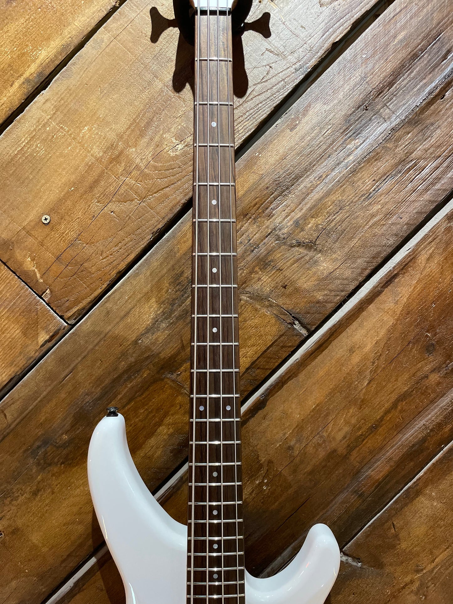 S/H Yamaha TRBX304 Electric Bass Guitar, White
