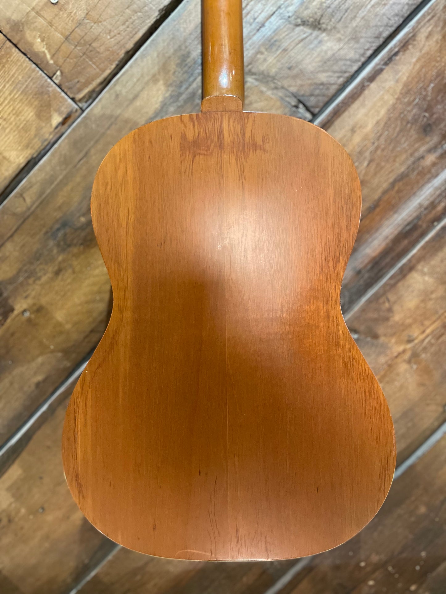 S/H 1969 Gibson B-15 Parlor Acoustic Guitar, Natural