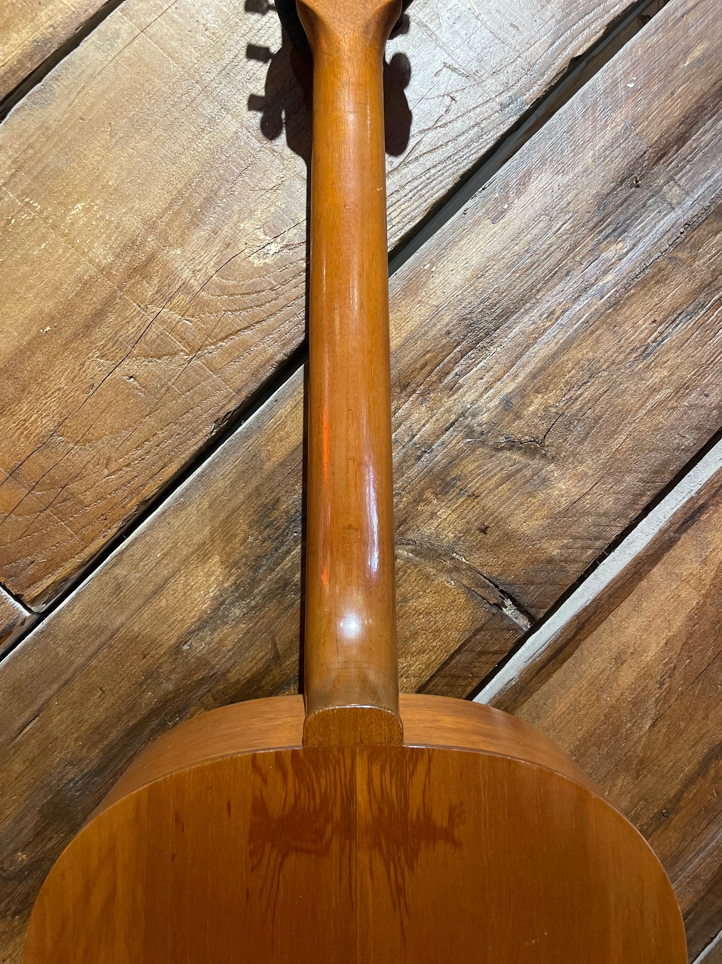 S/H 1969 Gibson B-15 Parlor Acoustic Guitar, Natural