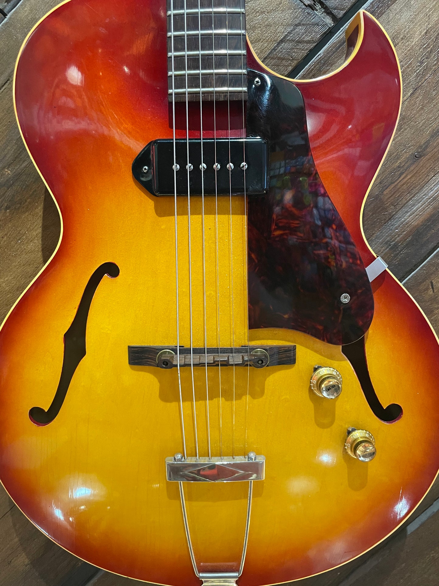 S/H 1962 Gibson ES-125TC, Cherry Sunburst