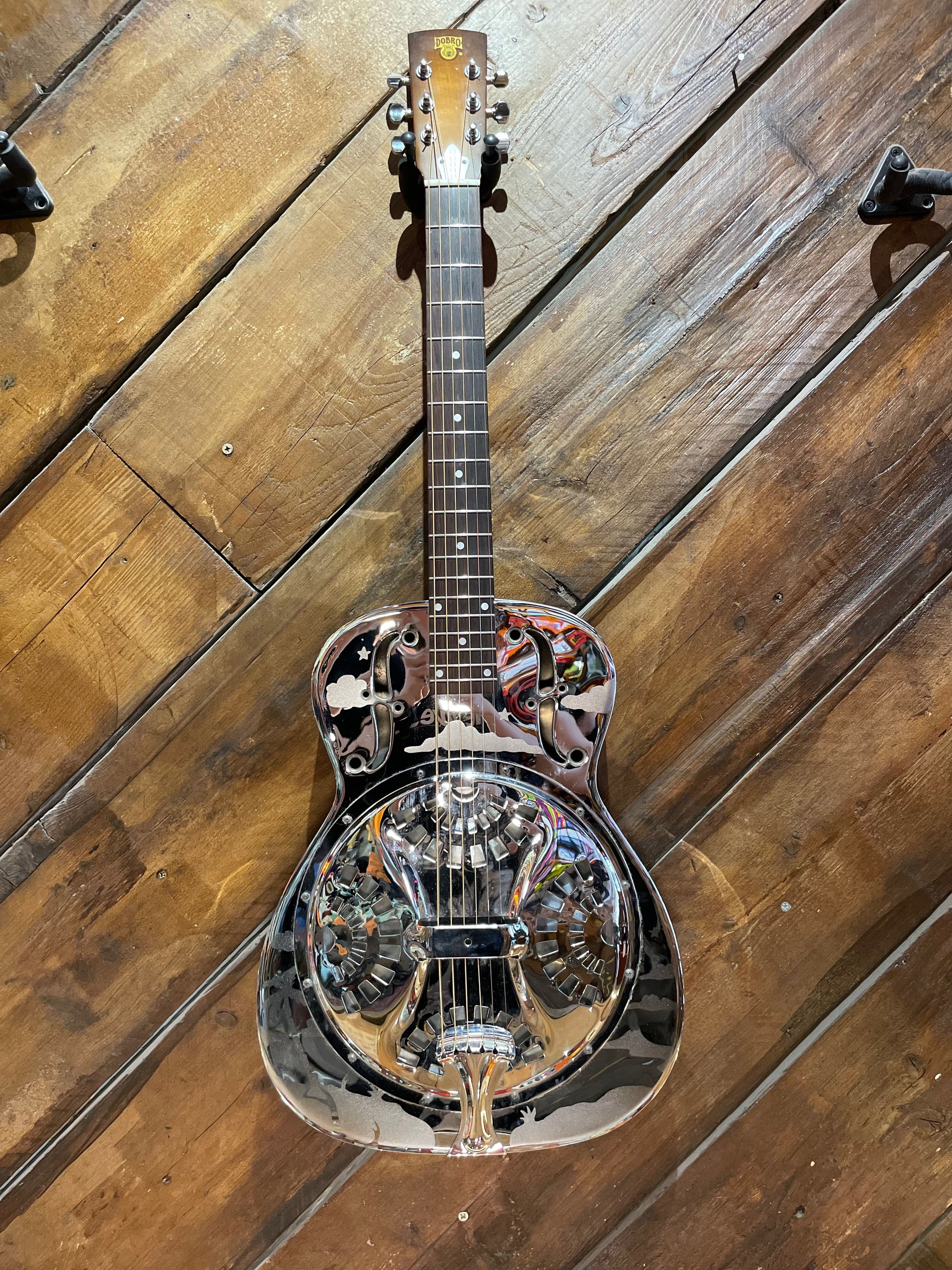 S/H 1991 Dobro Model 33H Resonator
