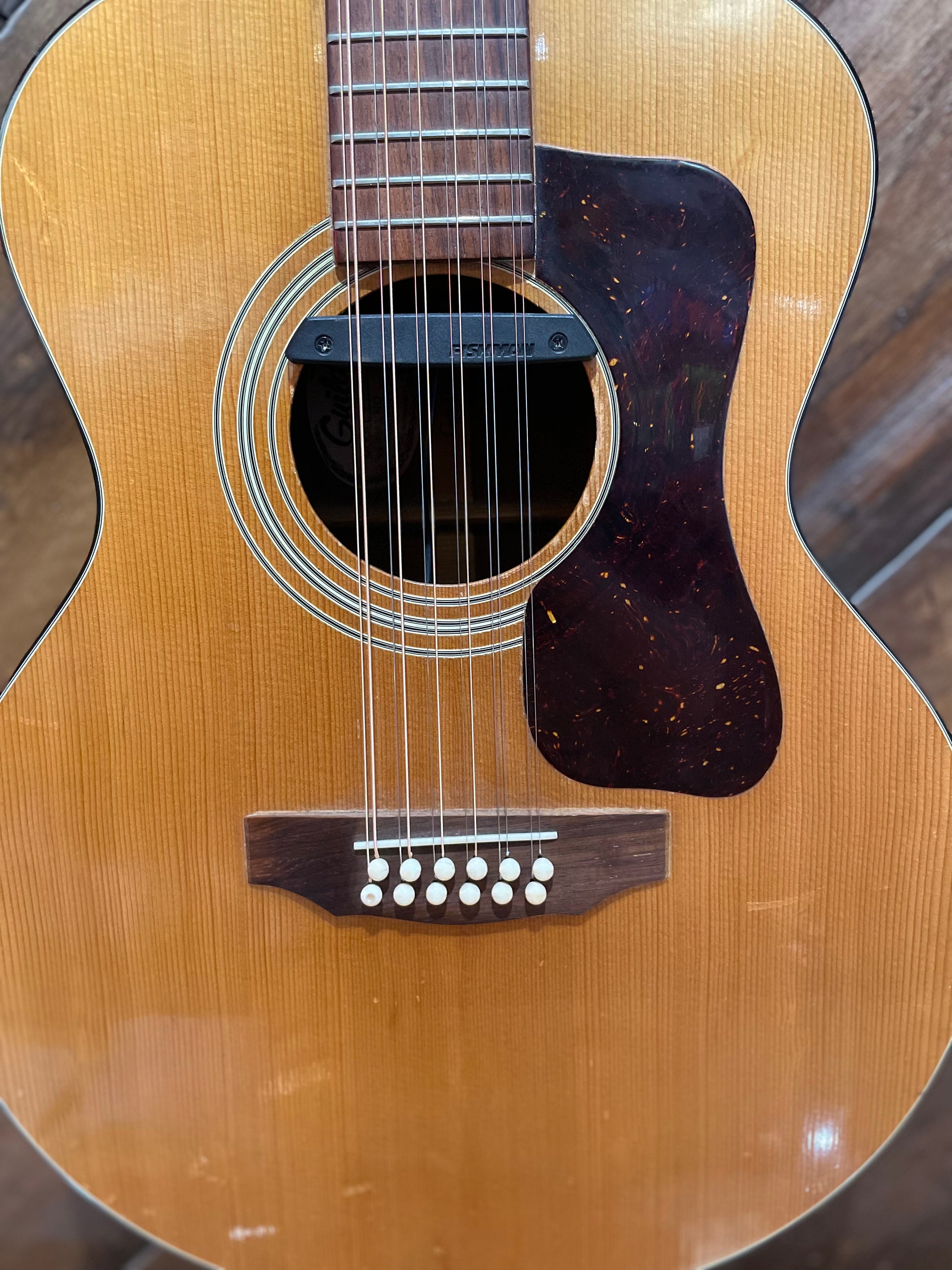 S/H 1975 Guild F112NT 12-String Jumbo Acoustic Guitar, Natural