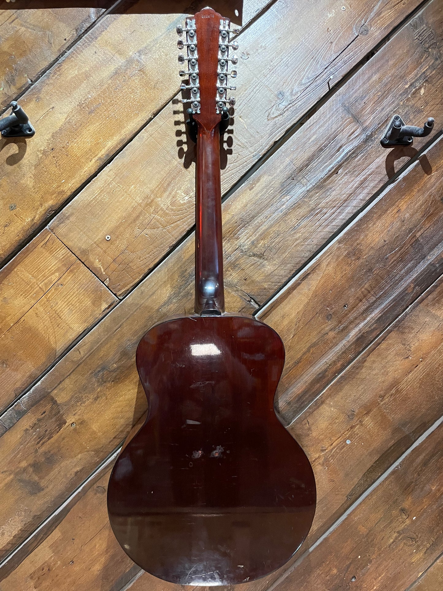 S/H 1975 Guild F112NT 12-String Jumbo Acoustic Guitar, Natural