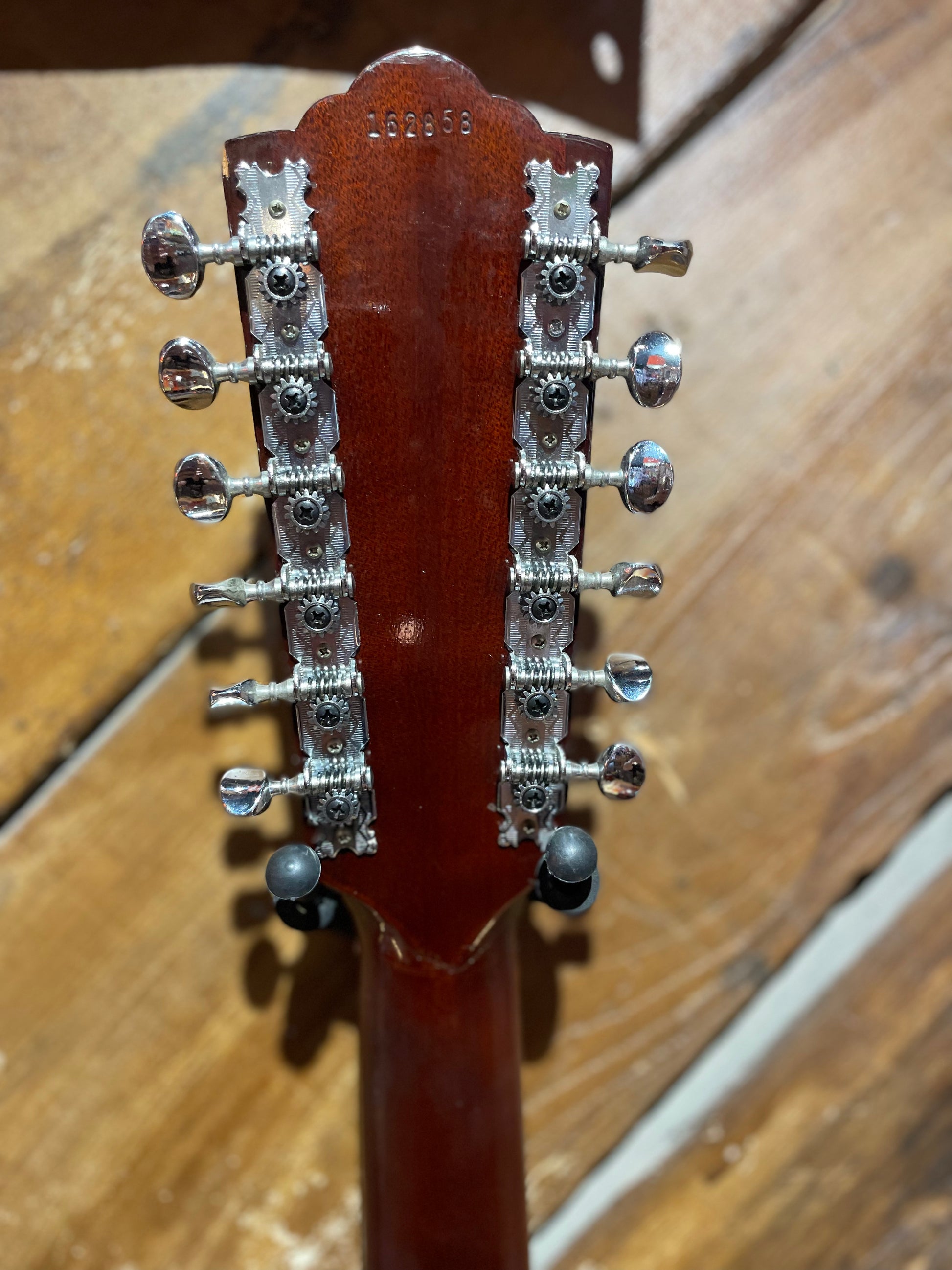 S/H 1975 Guild F112NT 12-String Jumbo Acoustic Guitar, Natural