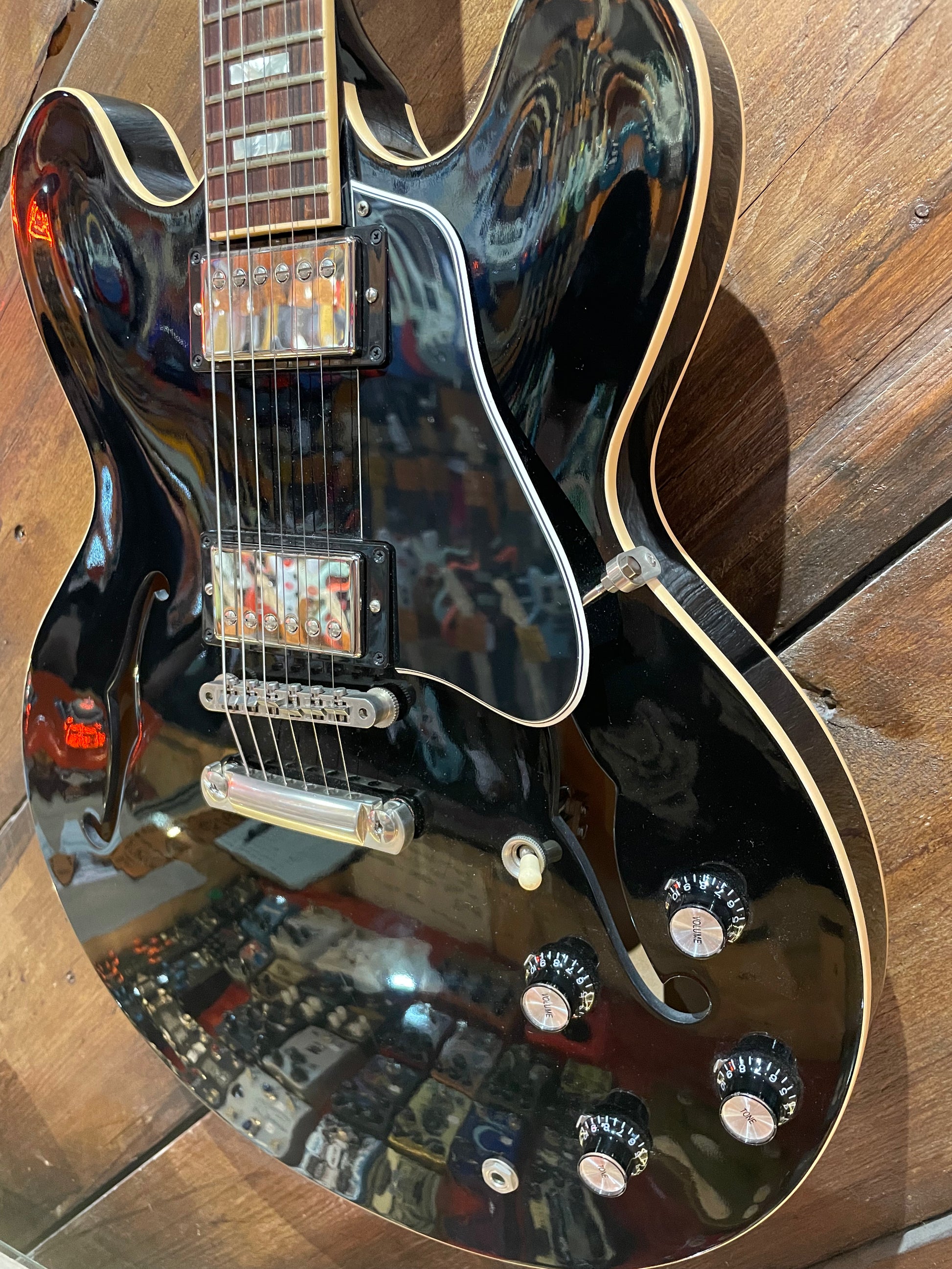 S/H 2018 Gibson ES-335, Ebony