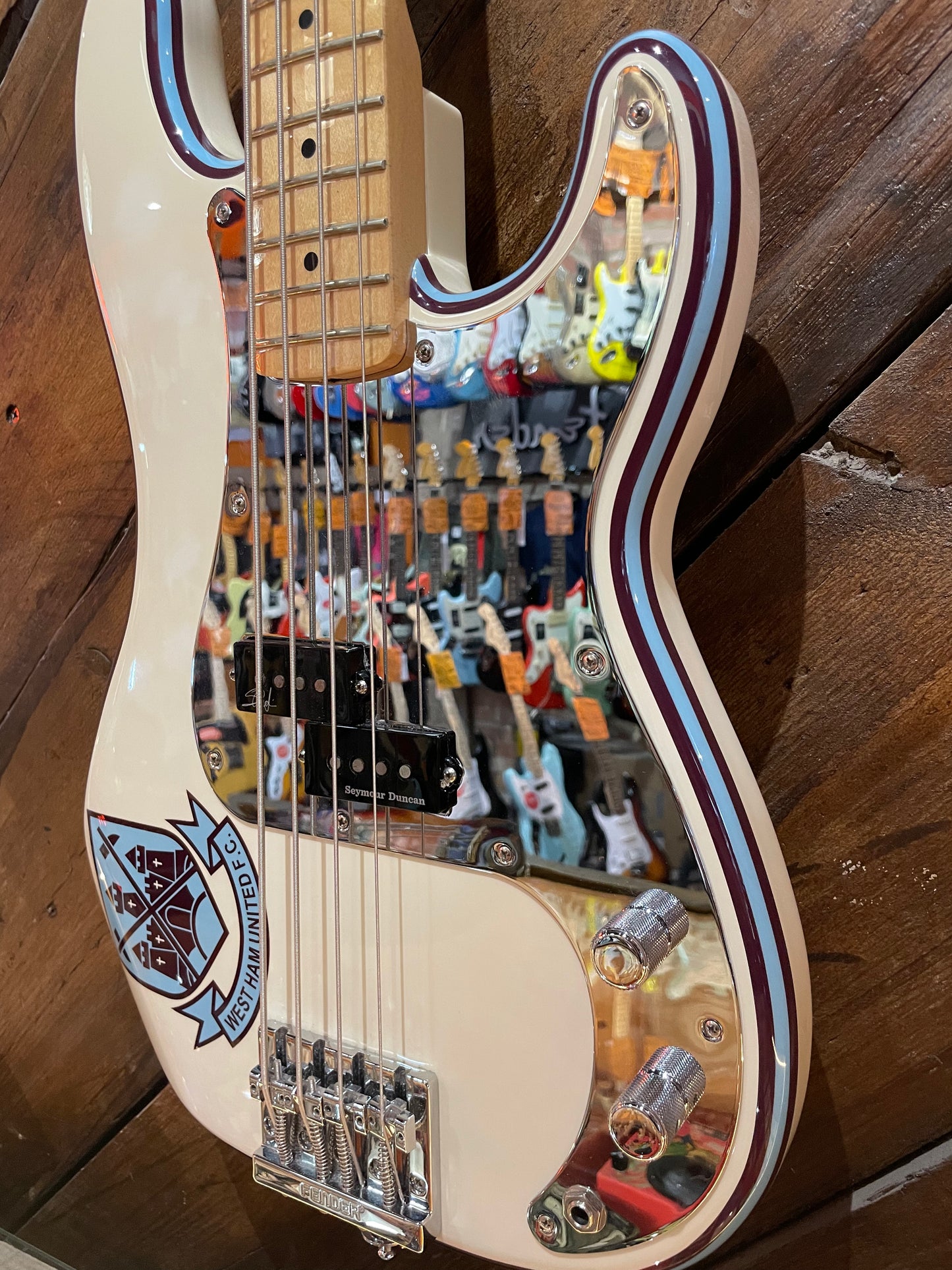 S/H 2022 Fender Steve Harris Signature Precision Bass, Olympic White