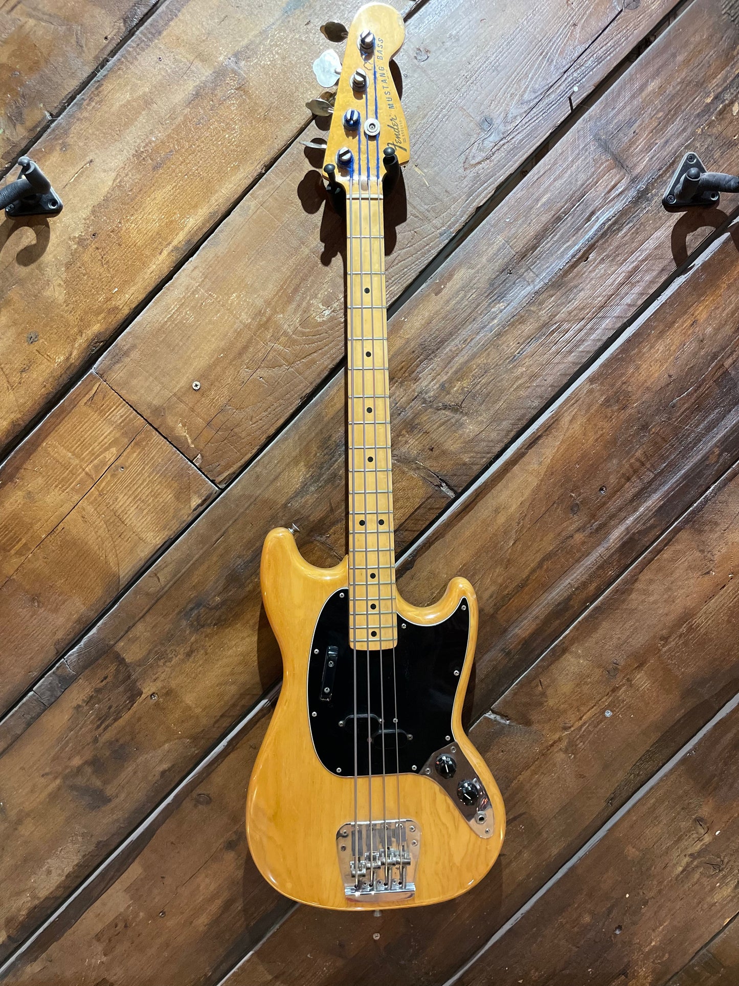 S/H 1977 Fender Mustang Bass, Natural