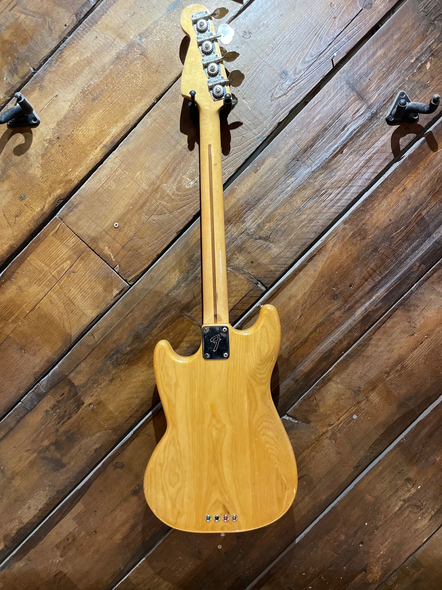S/H 1977 Fender Mustang Bass, Natural