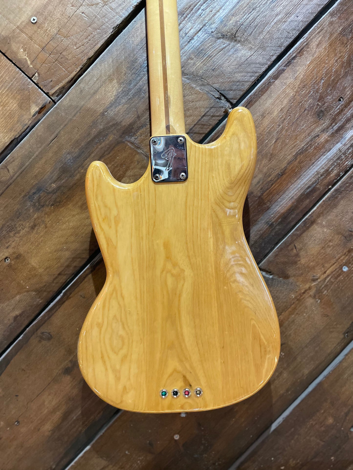 S/H 1977 Fender Mustang Bass, Natural