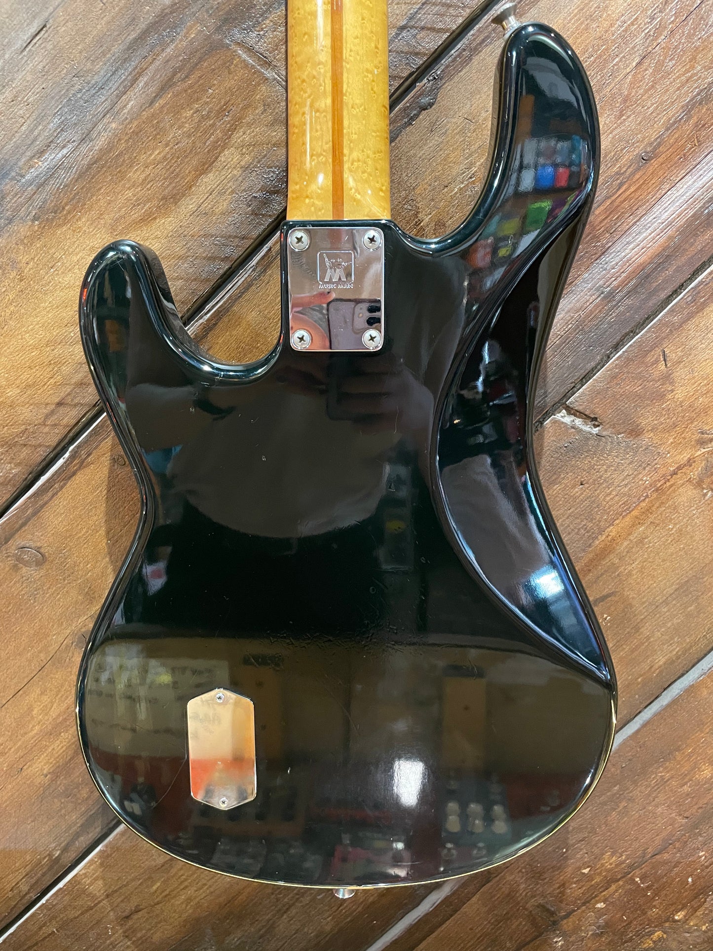 S/H 1988 Music Man Sabre Bass, Black