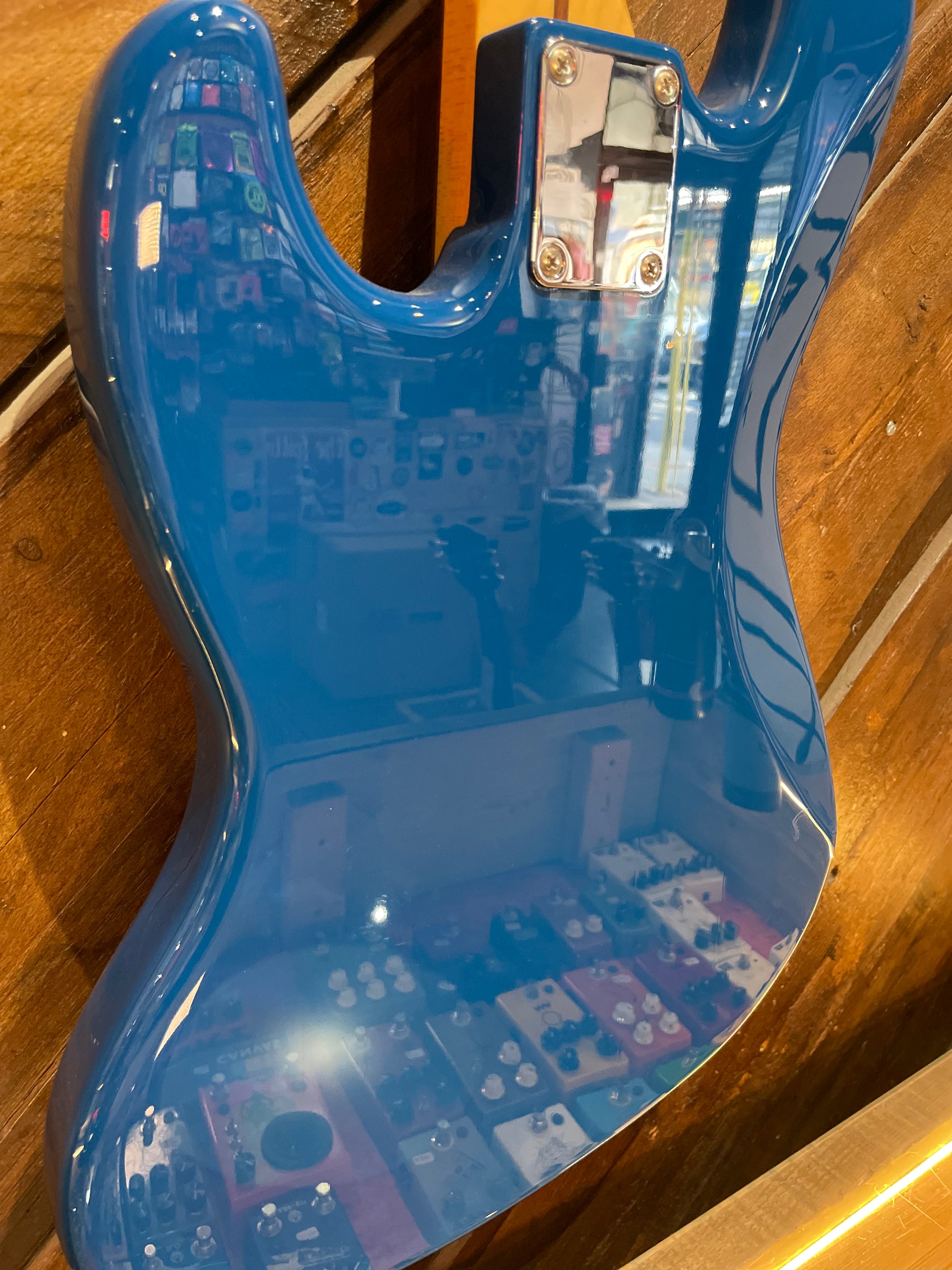 S/H 2024 Fender MIJ Hybrid II Jazz Bass, Forest Blue