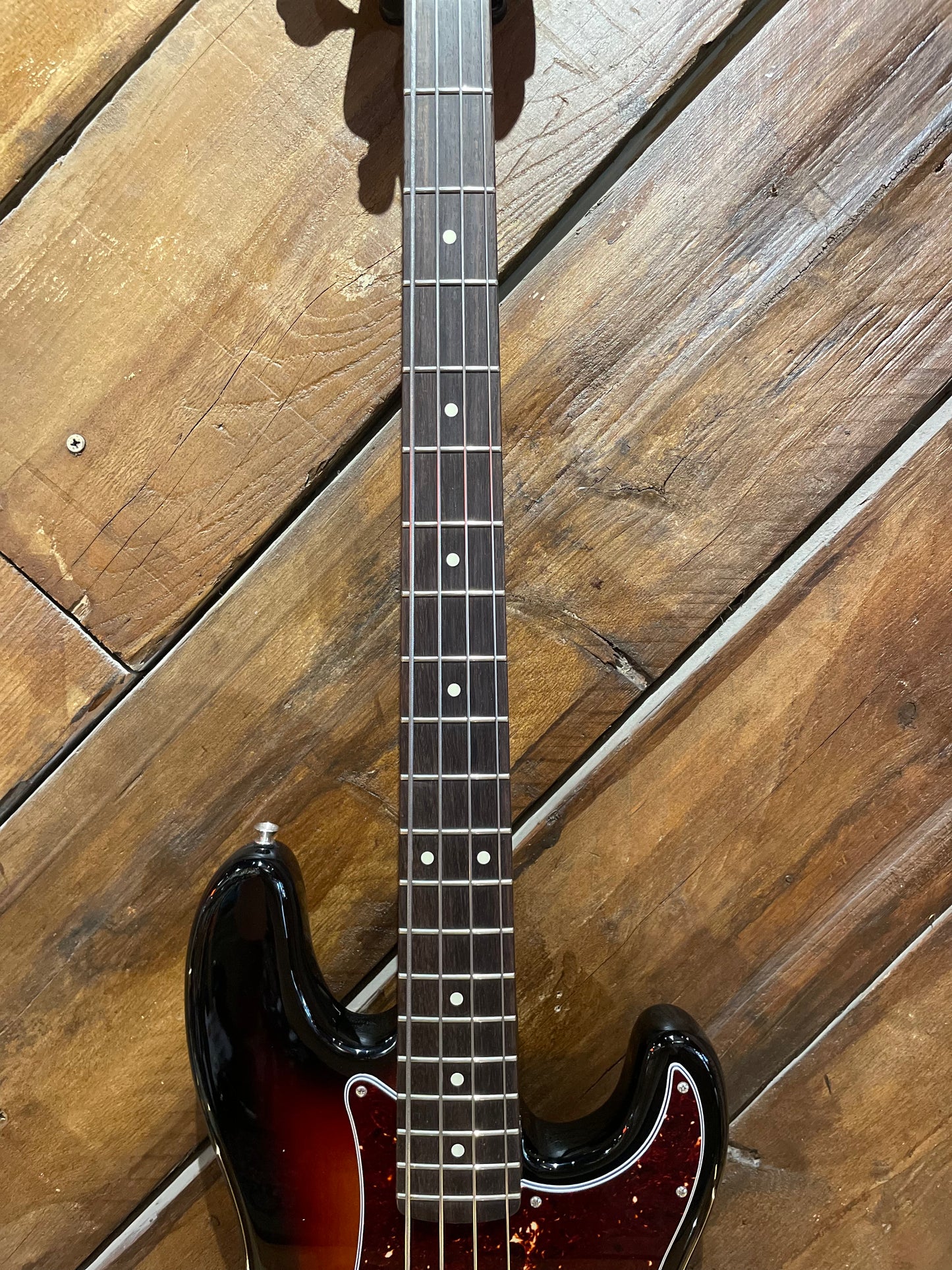 S/H Fender Performer PJ Precision Bass, Three Tone Sunburst
