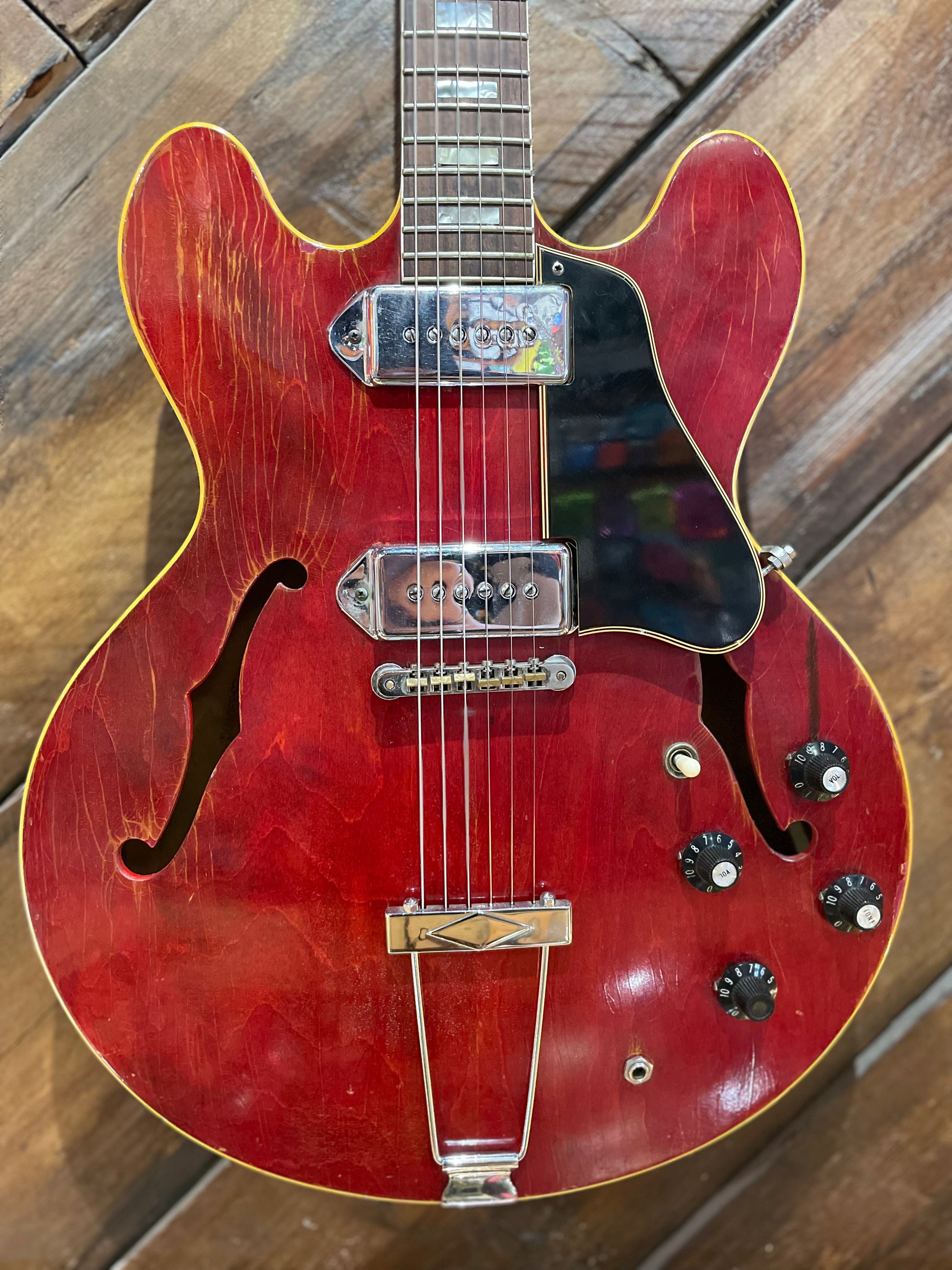 S/H 1967 Gibson ES-330, Cherry