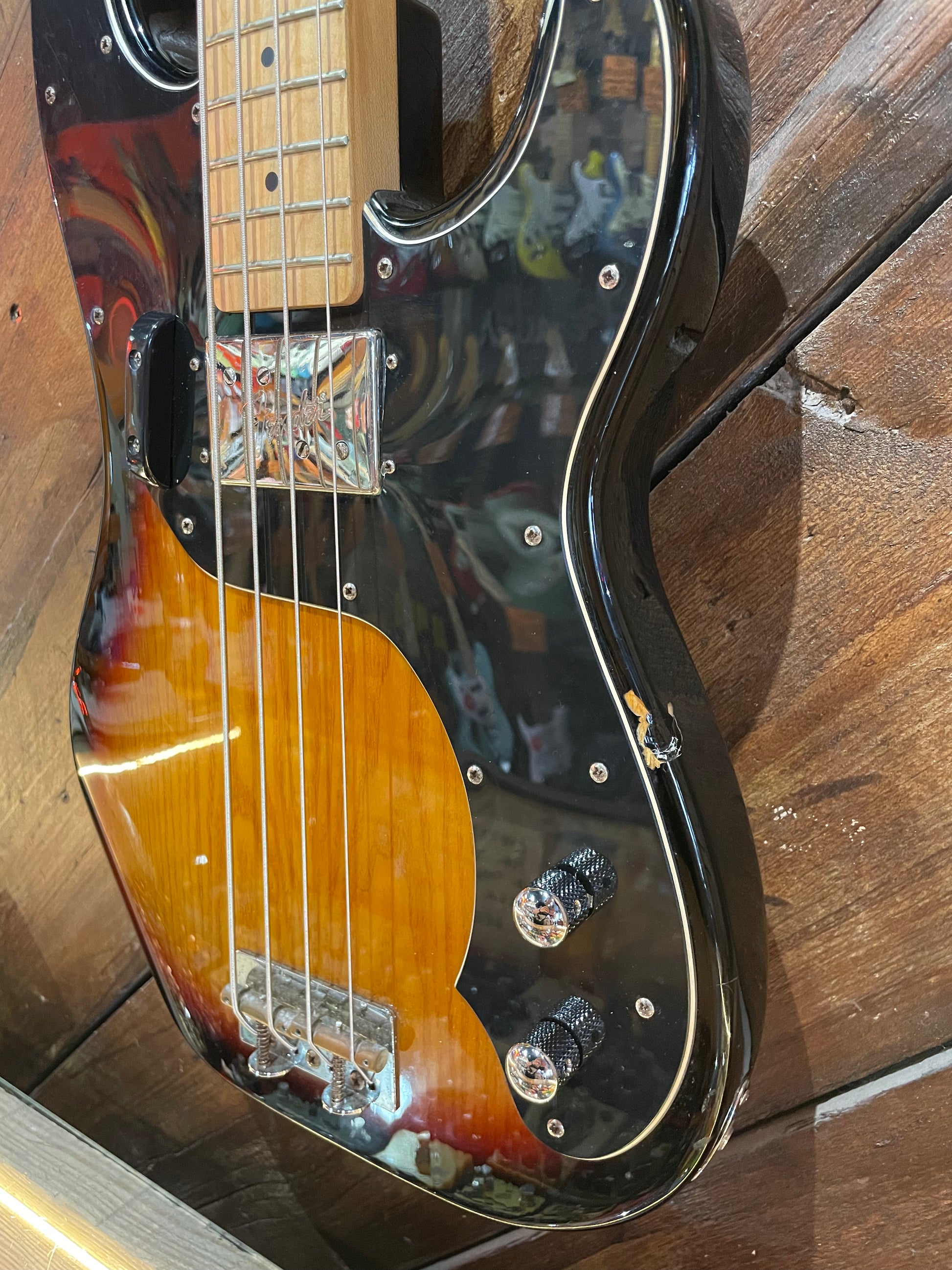 S/H 2008 Squier Classic Vibe Telecaster Bass, Sunburst