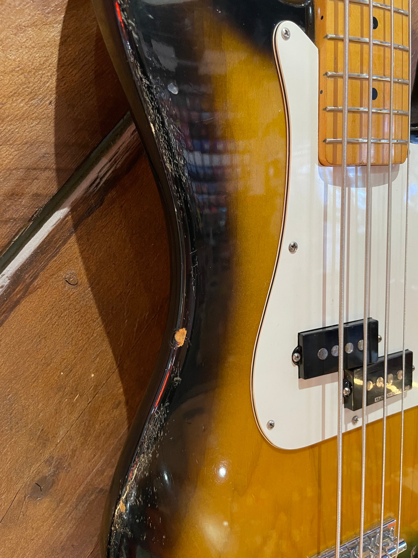 S/H 2002 Fender CIJ Sting Signature '57 Precision Bass, Two Tone Sunburst