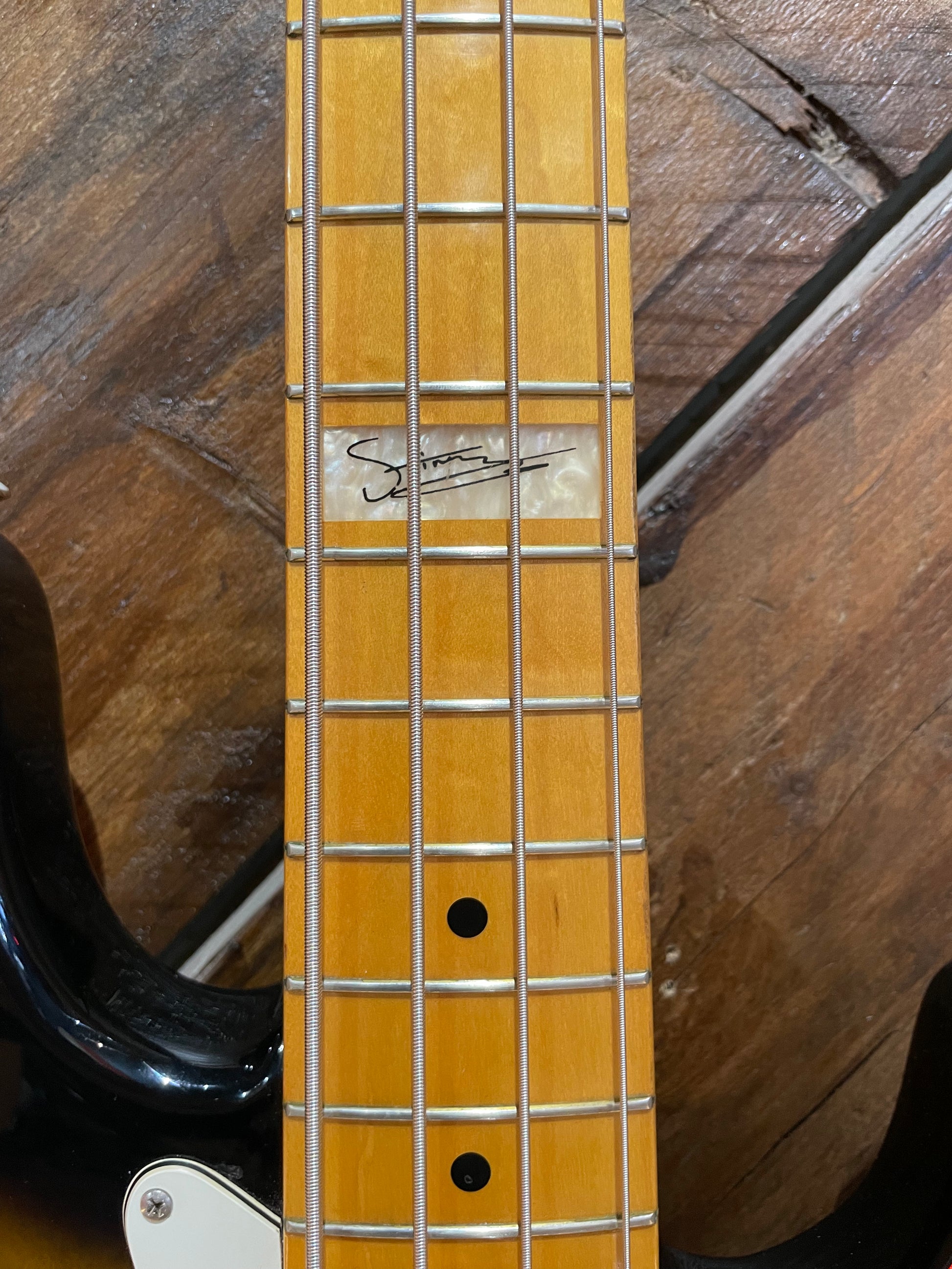 S/H 2002 Fender CIJ Sting Signature '57 Precision Bass, Two Tone Sunburst