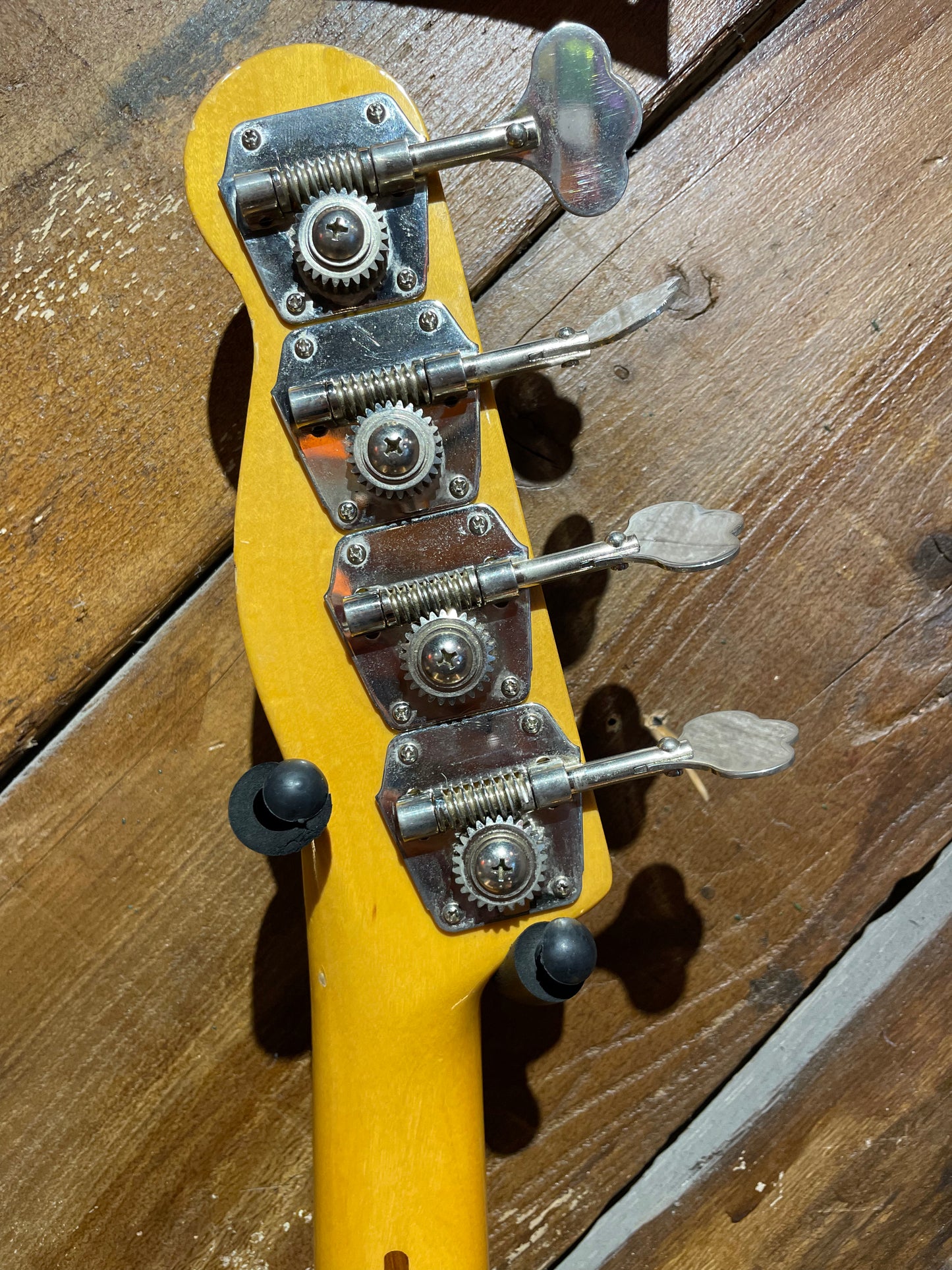 S/H 2002 Fender CIJ Sting Signature '57 Precision Bass, Two Tone Sunburst